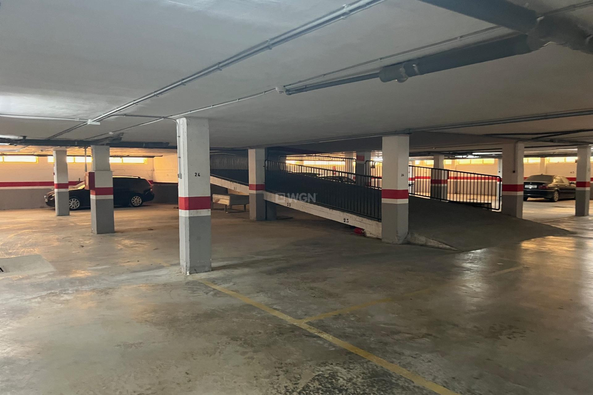 Odsprzedaż - Mieszkanie w bloku - Dolores - Comunidad Valenciana