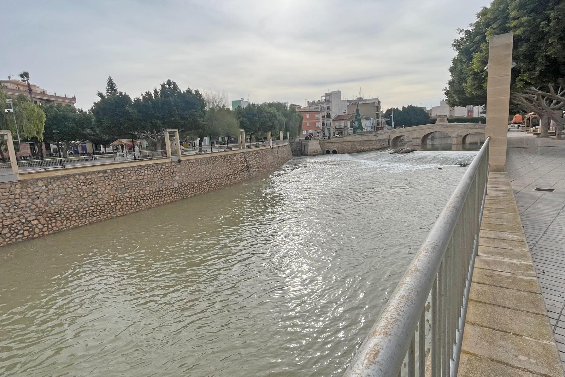 Odsprzedaż - Mieszkanie w bloku - Formentera del Segura - Los Palacios