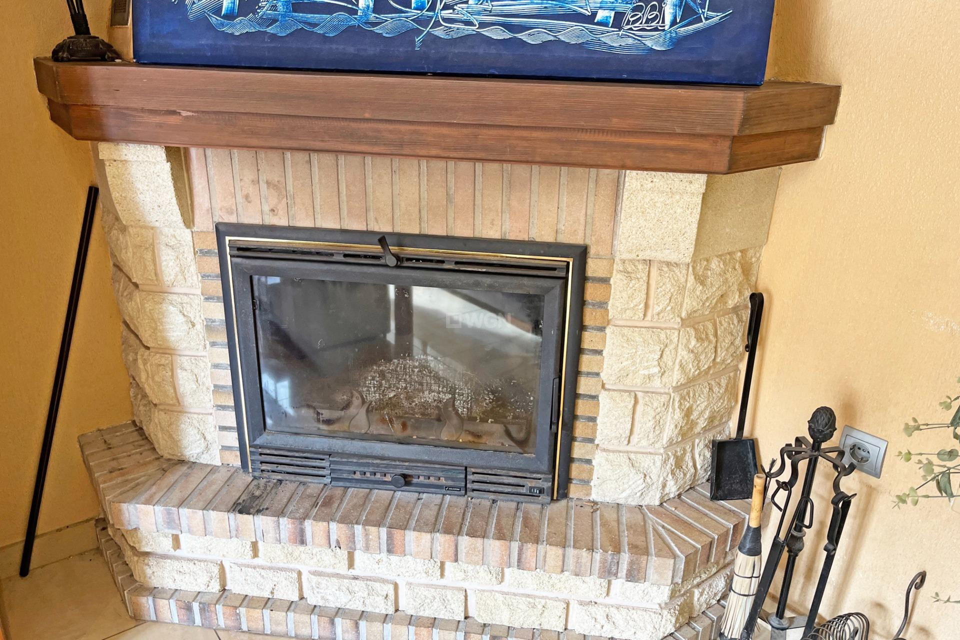 Odsprzedaż - Mieszkanie w bloku - Formentera del Segura - Palacios