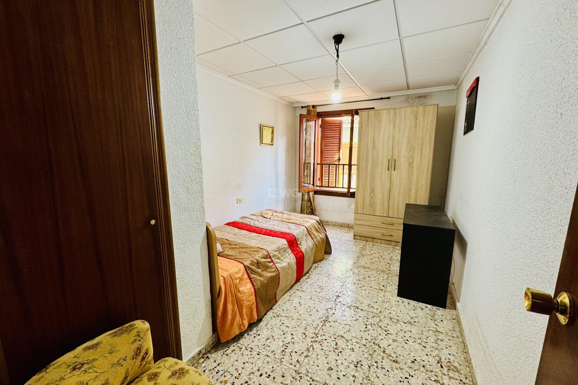 Odsprzedaż - Mieszkanie w bloku - Formentera del Segura - Pueblo 5