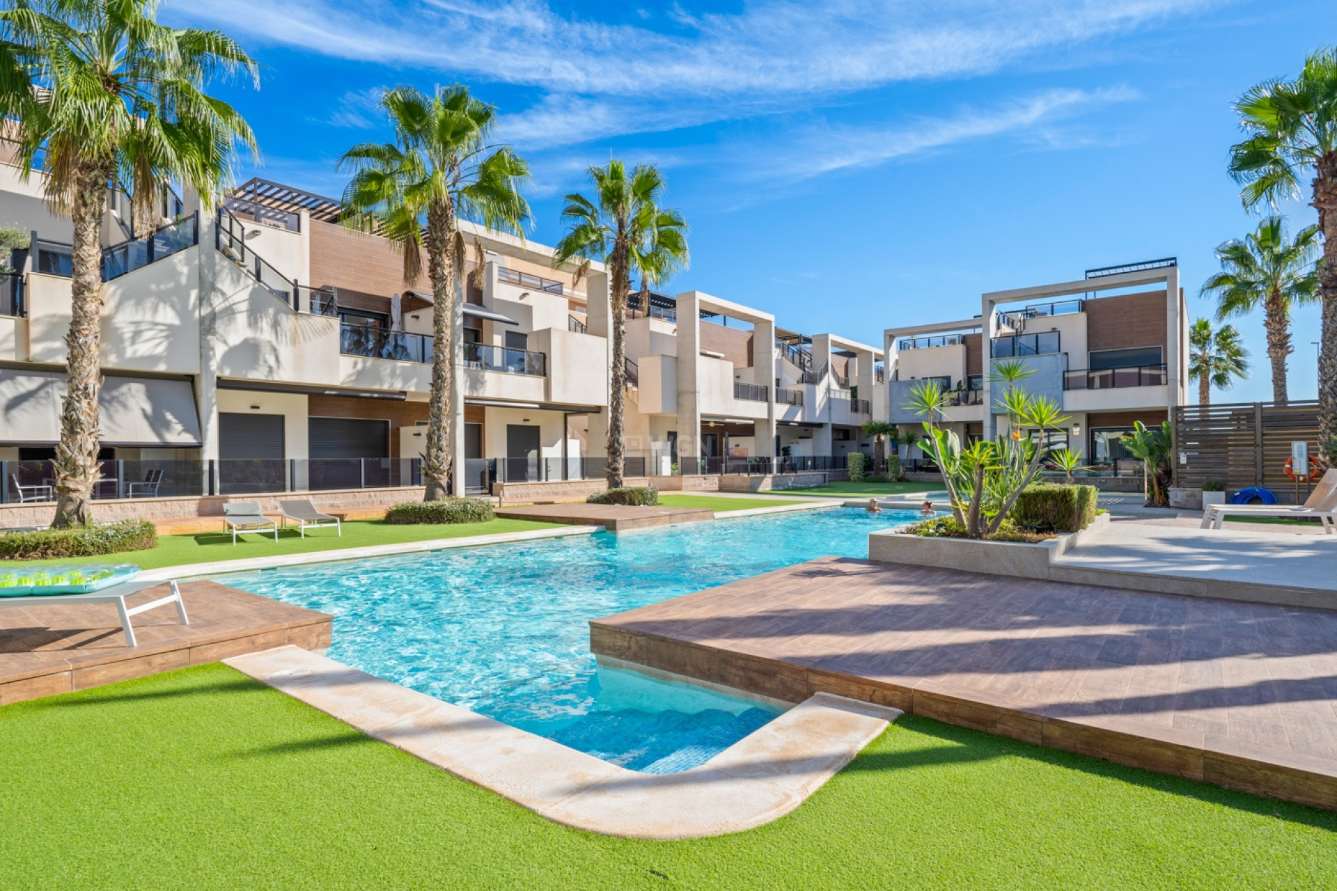 Odsprzedaż - Mieszkanie w bloku - Guardamar del Segura - Costa Blanca