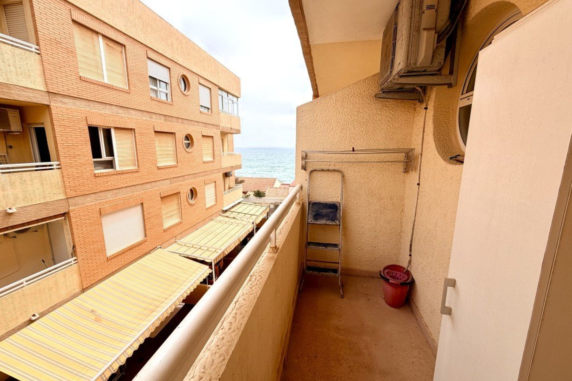 Odsprzedaż - Mieszkanie w bloku - Guardamar del Segura - Costa Blanca