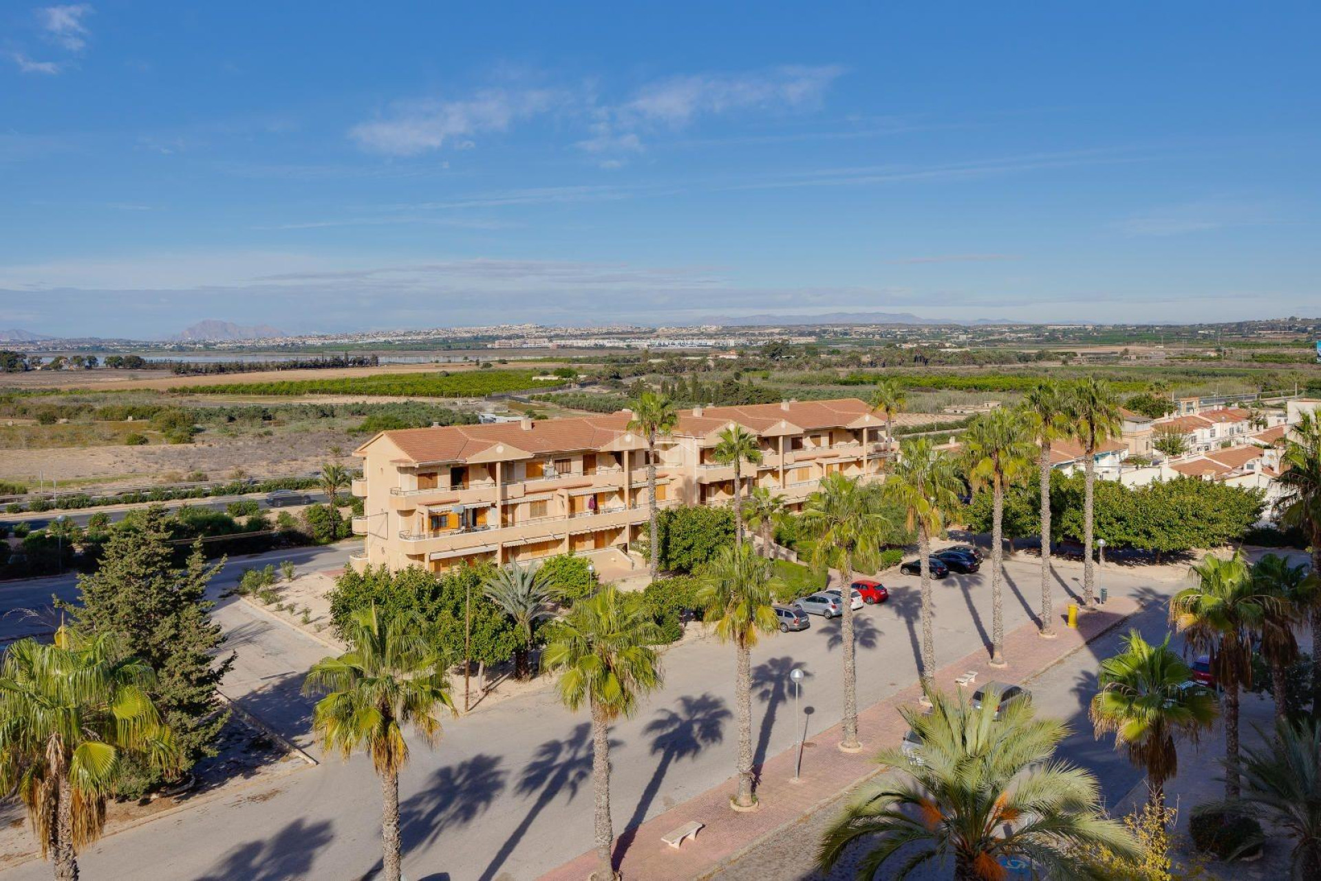 Odsprzedaż - Mieszkanie w bloku - Guardamar del Segura - Pinomar