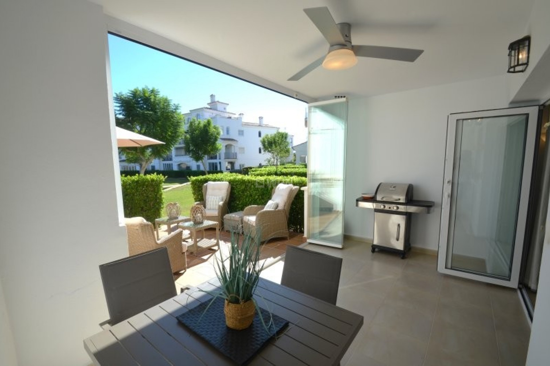 Odsprzedaż - Mieszkanie w bloku - Hacienda Riquelme Golf Resort - Inland