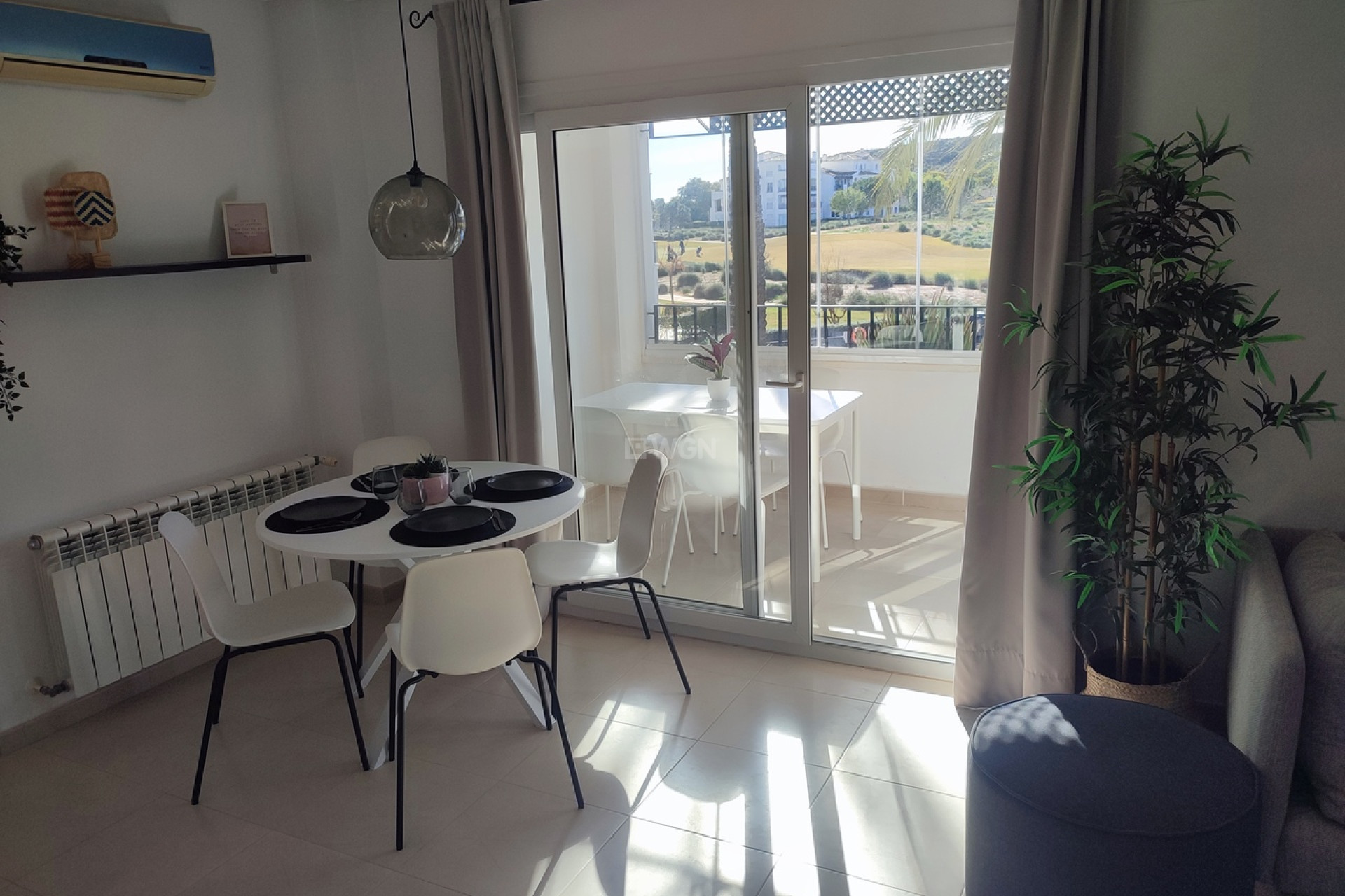 Odsprzedaż - Mieszkanie w bloku - Hacienda Riquelme Golf Resort - Inland