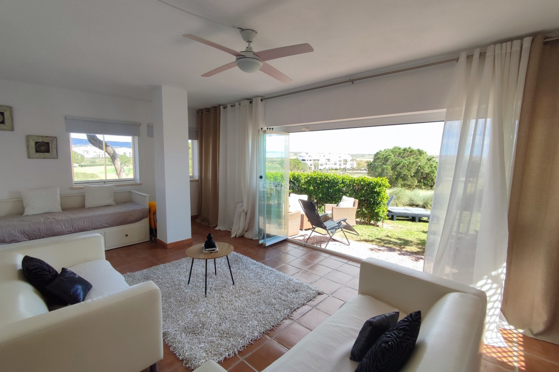 Odsprzedaż - Mieszkanie w bloku - Hacienda Riquelme Golf Resort - Inland