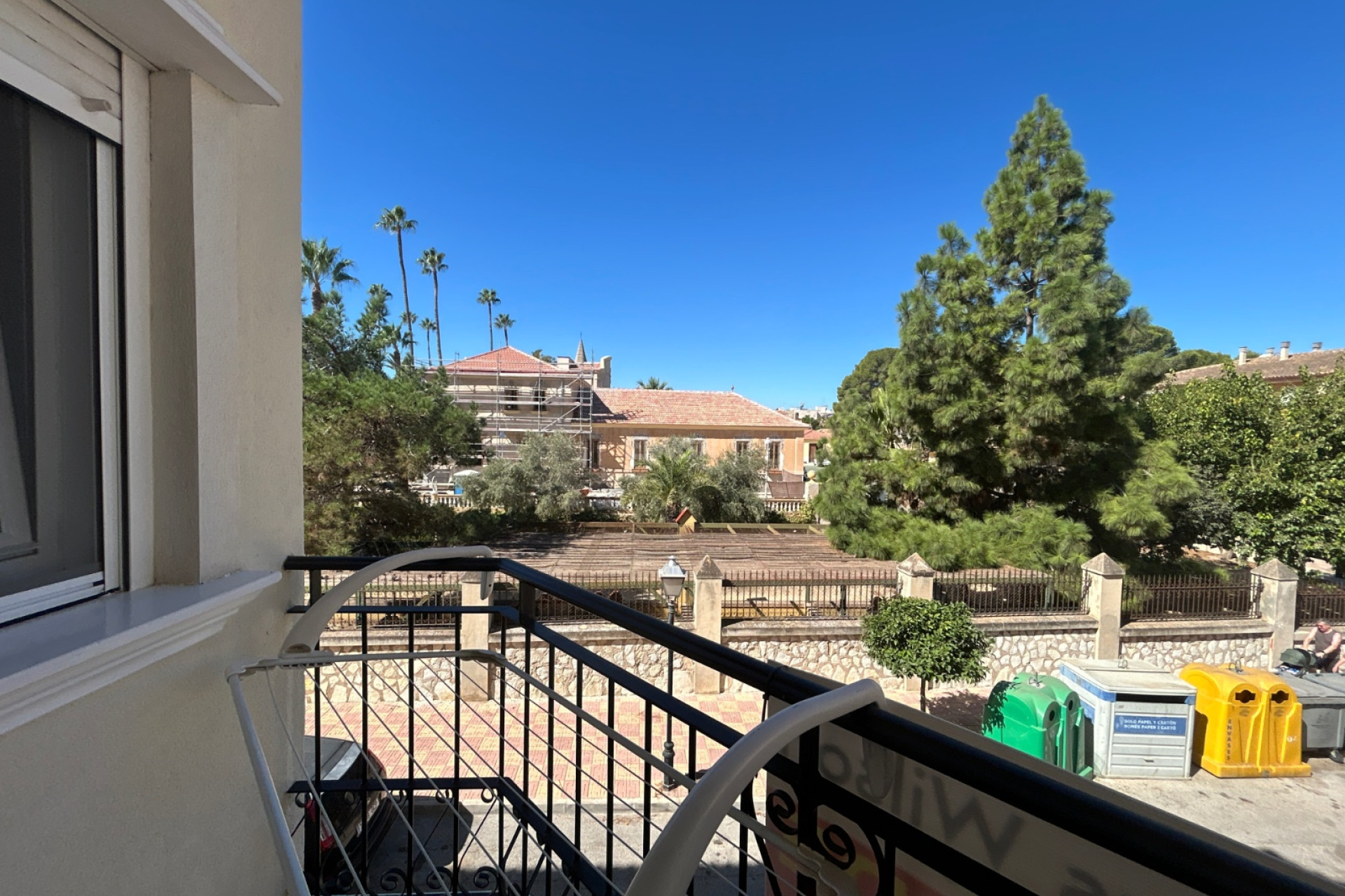 Odsprzedaż - Mieszkanie w bloku - Jacarilla - Inland