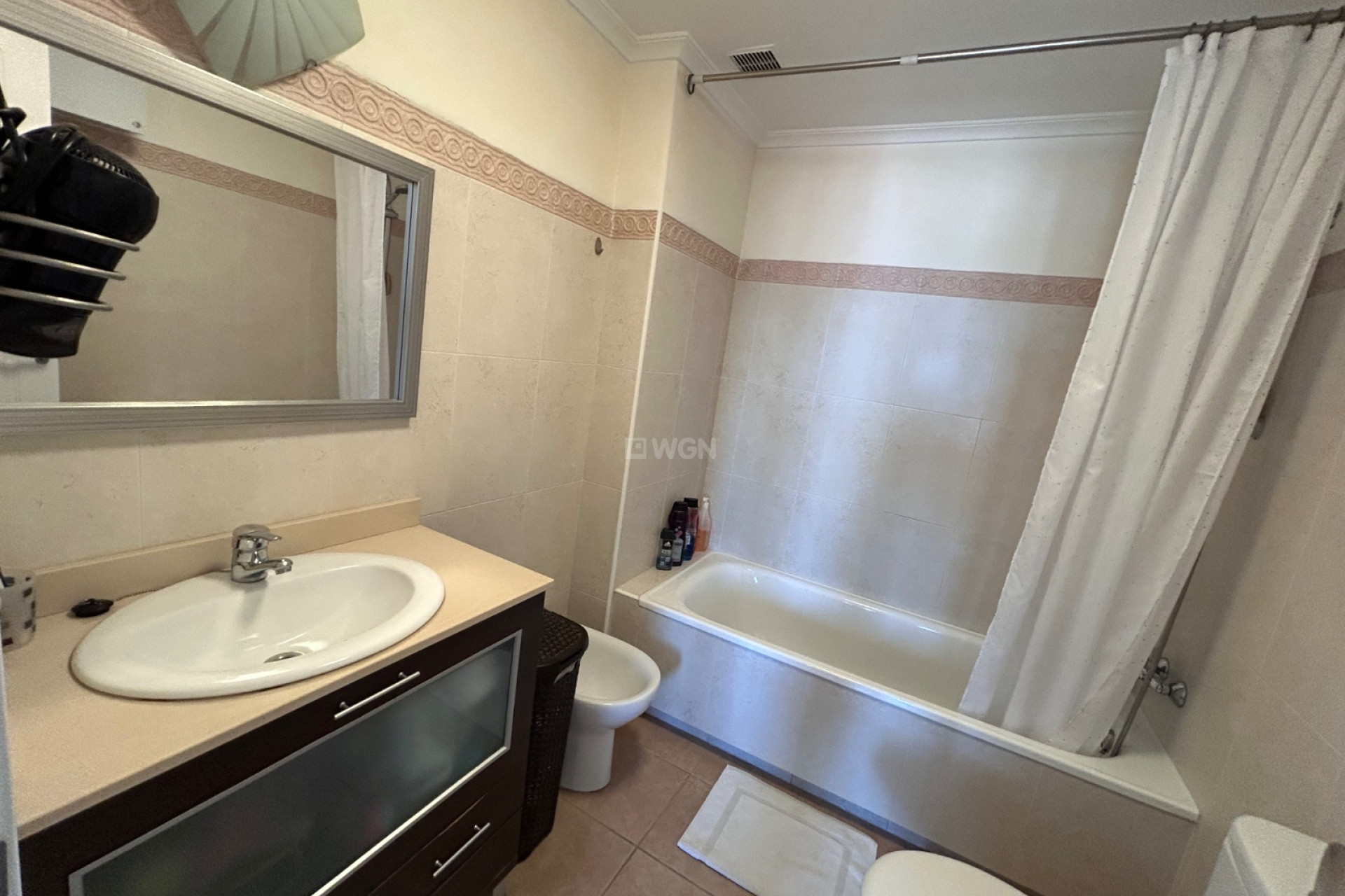 Odsprzedaż - Mieszkanie w bloku - Jacarilla - Inland