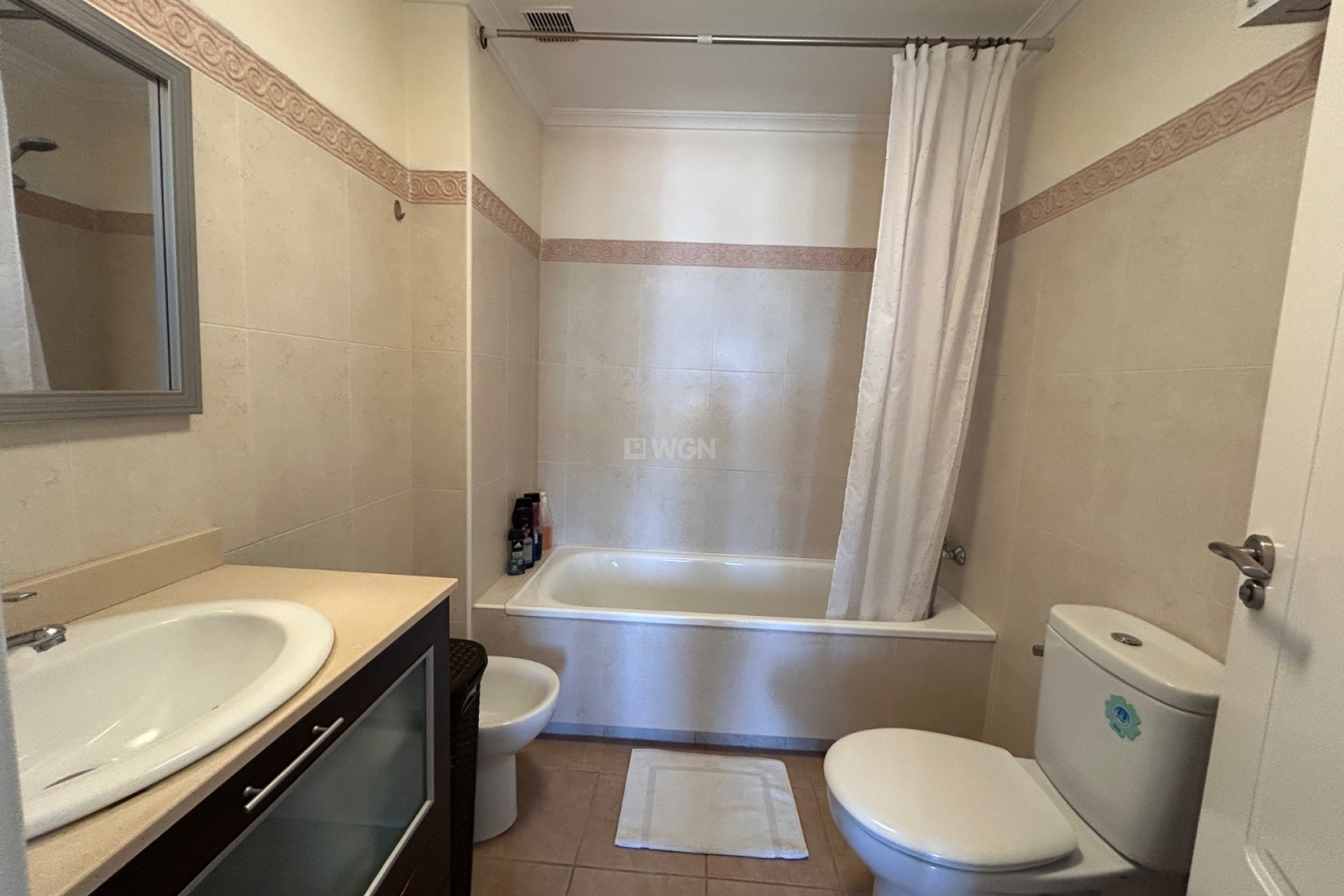 Odsprzedaż - Mieszkanie w bloku - Jacarilla - Inland