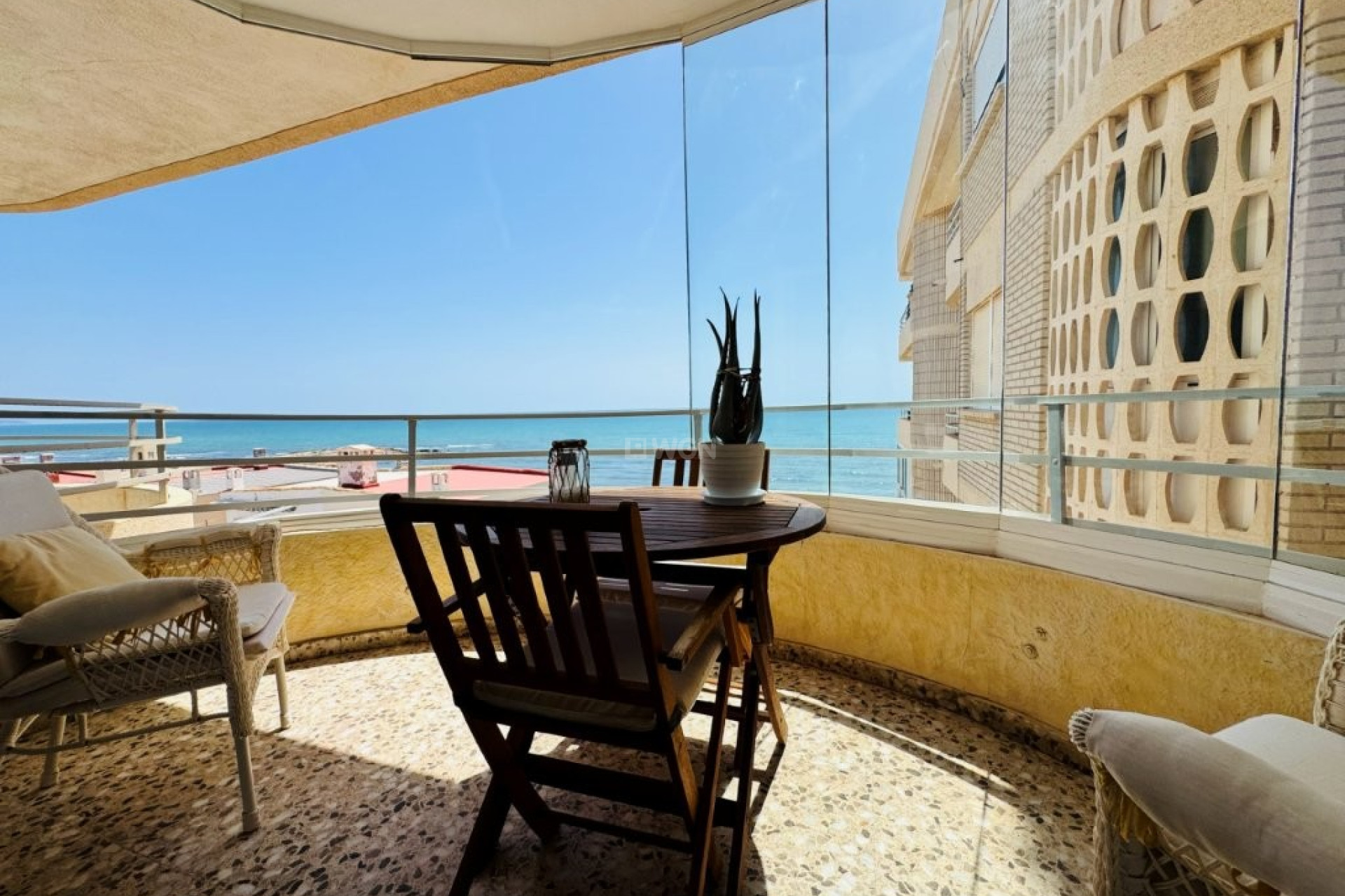 Odsprzedaż - Mieszkanie w bloku - La Mata - Costa Blanca