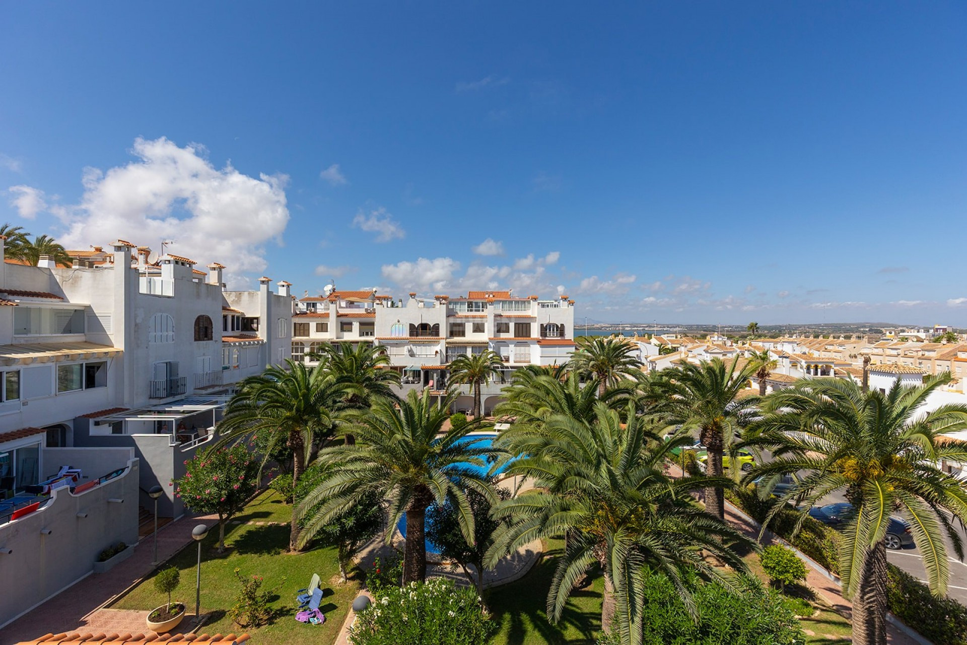 Odsprzedaż - Mieszkanie w bloku - La Mata - Costa Blanca