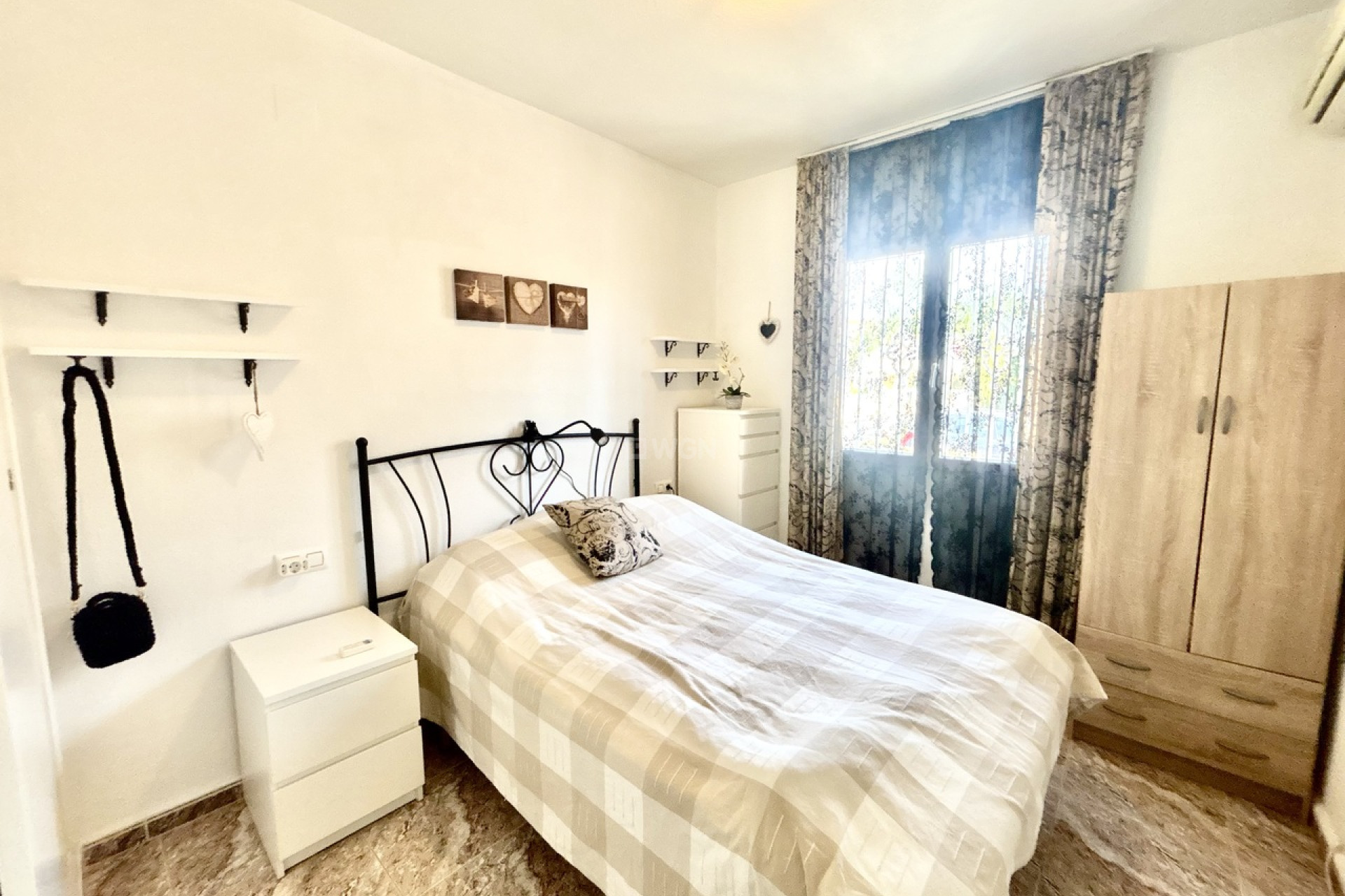 Odsprzedaż - Mieszkanie w bloku - La Zenia - Costa Blanca