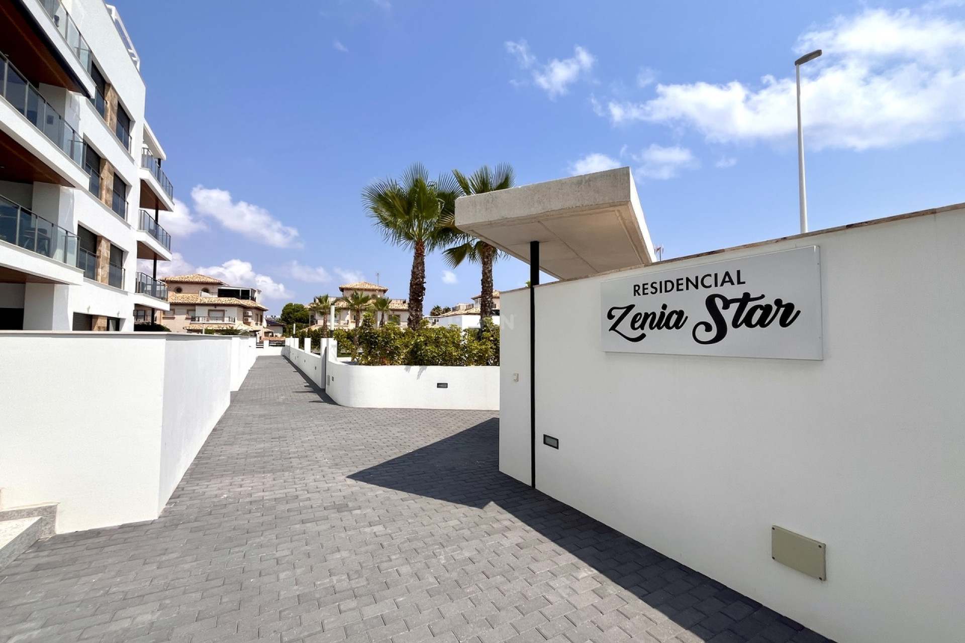 Odsprzedaż - Mieszkanie w bloku - La Zenia - Costa Blanca