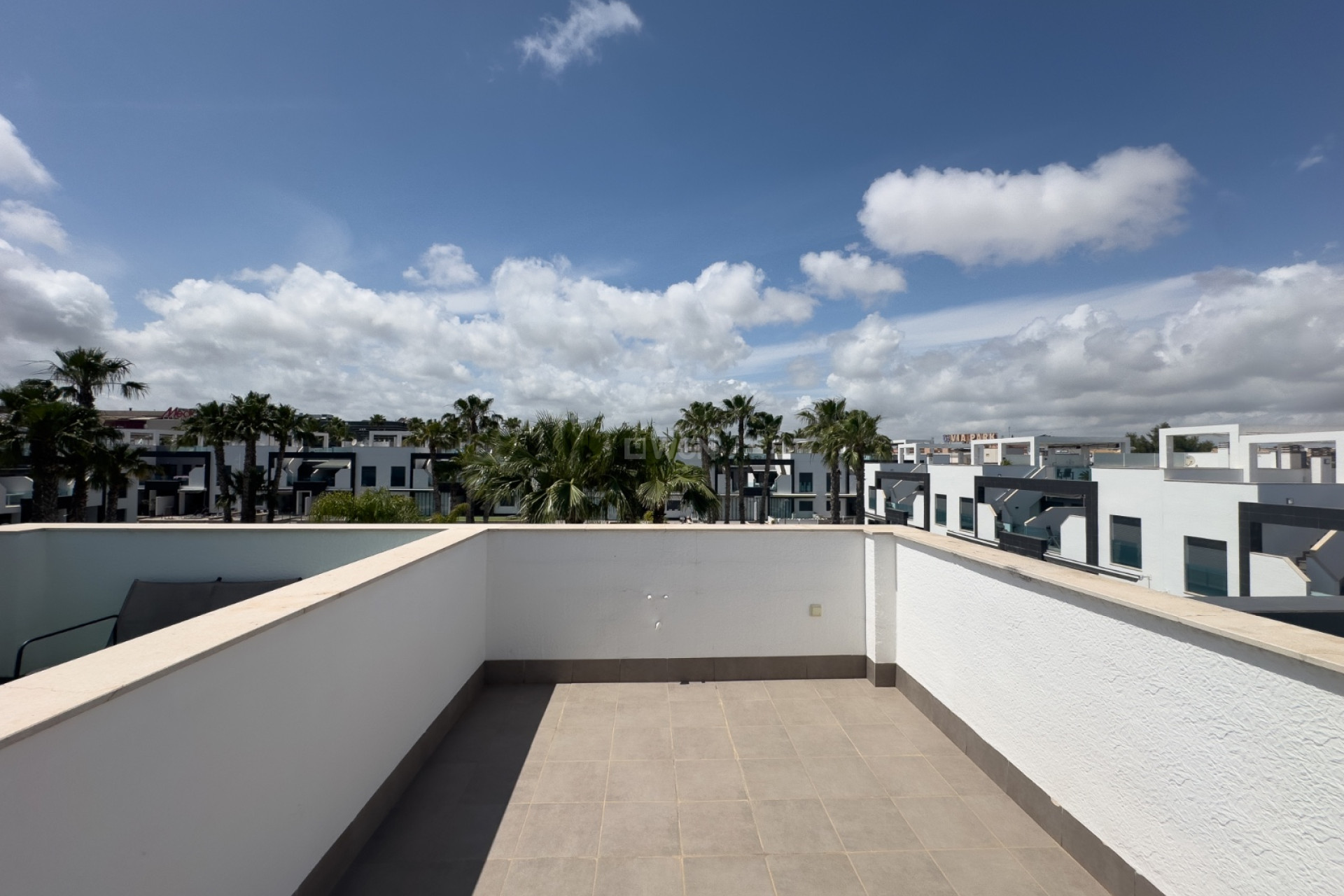 Odsprzedaż - Mieszkanie w bloku - La Zenia - Costa Blanca
