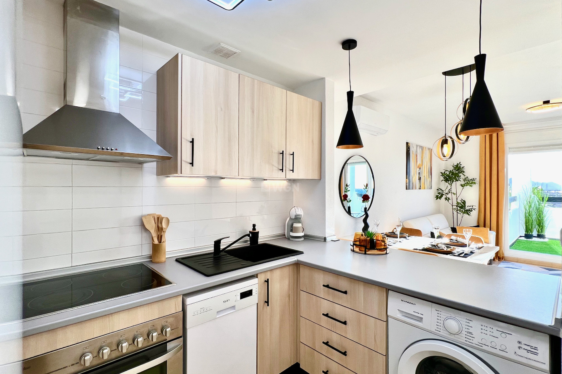 Odsprzedaż - Mieszkanie w bloku - Las Terrazas de la Torre Golf Resort - Inland