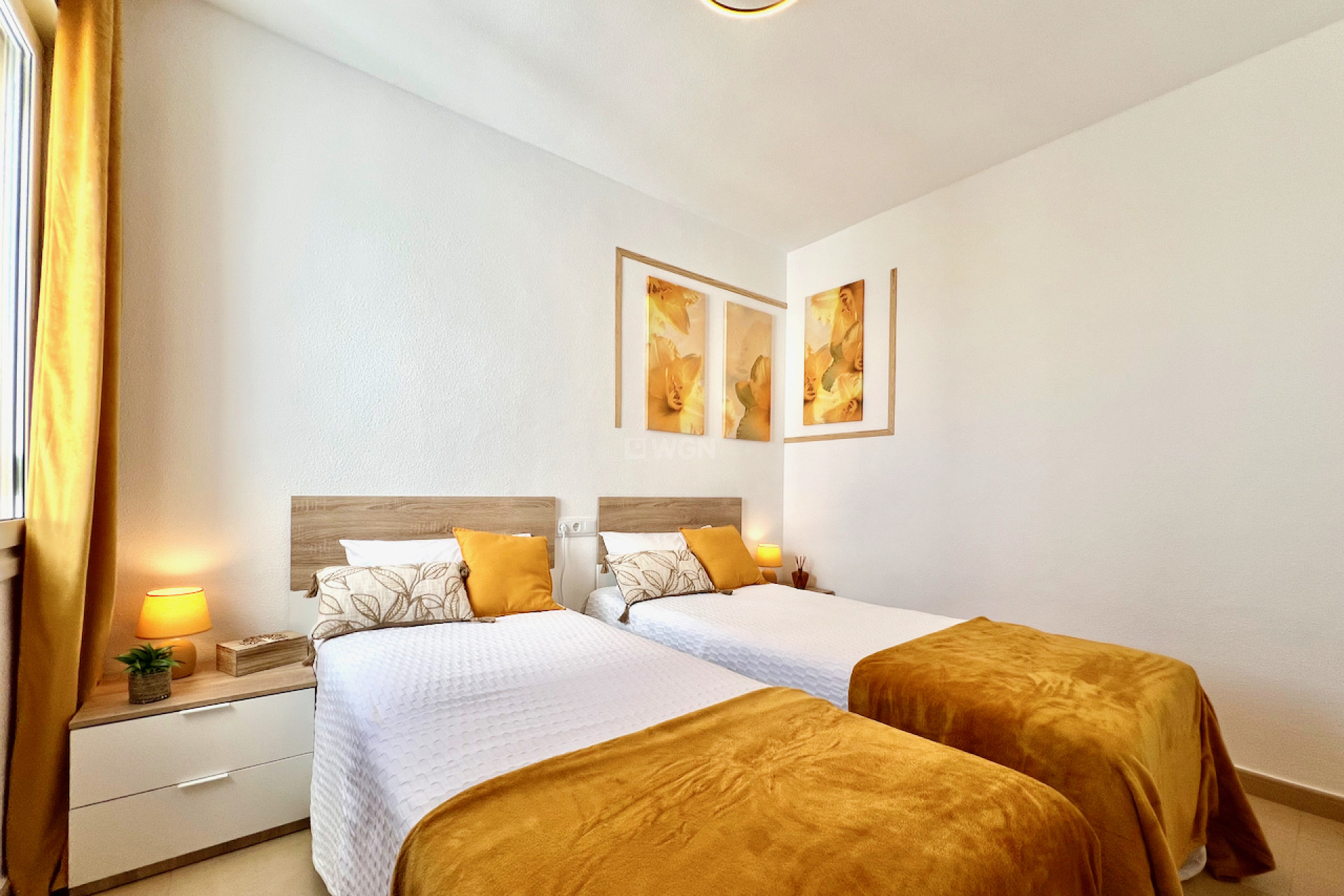 Odsprzedaż - Mieszkanie w bloku - Las Terrazas de la Torre Golf Resort - Inland