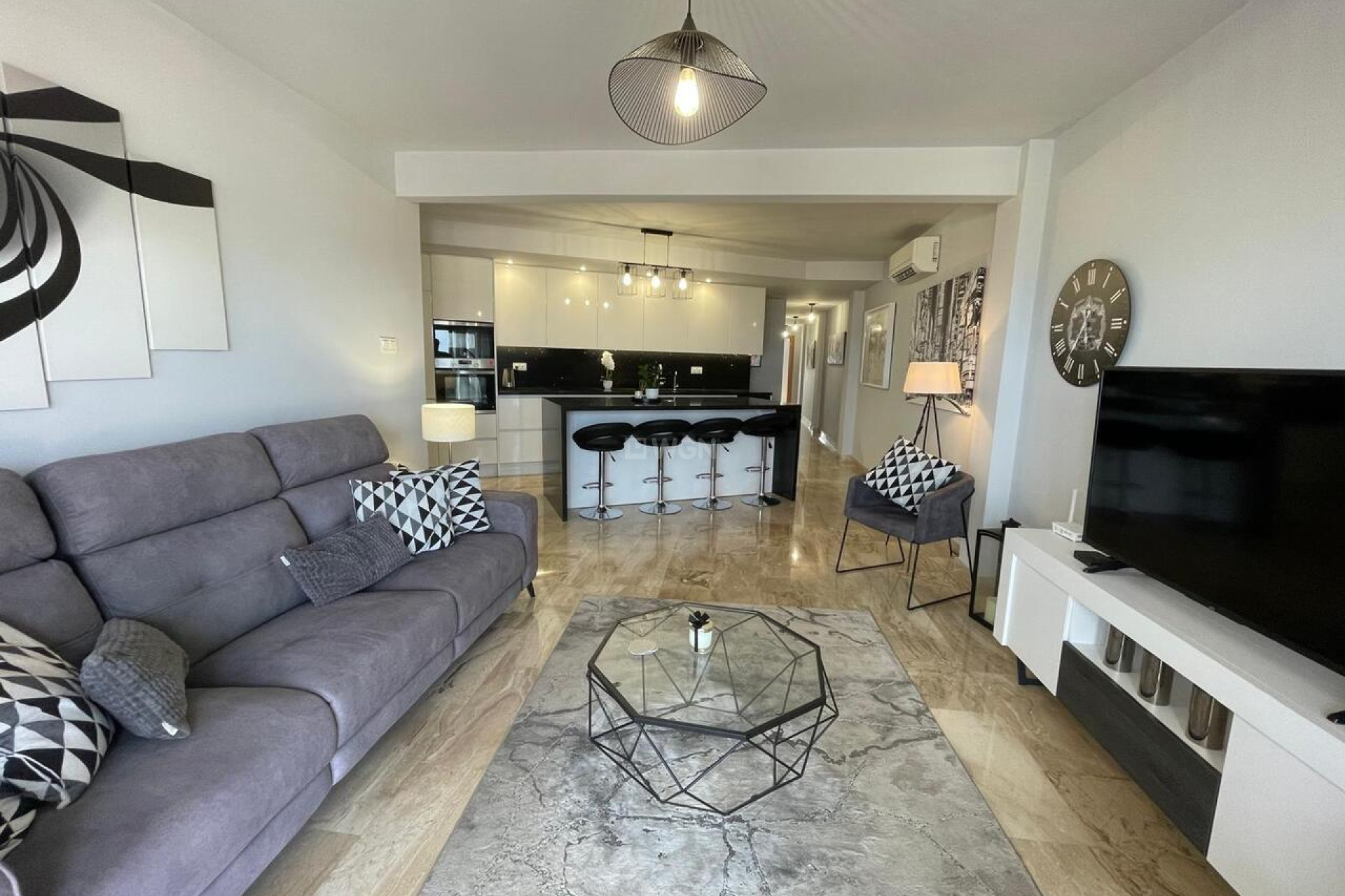 Odsprzedaż - Mieszkanie w bloku - Lo Pagan - Costa Calida