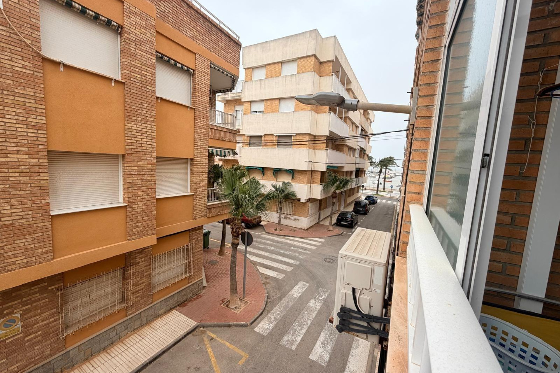 Odsprzedaż - Mieszkanie w bloku - Los Alcázares - Playa La Concha