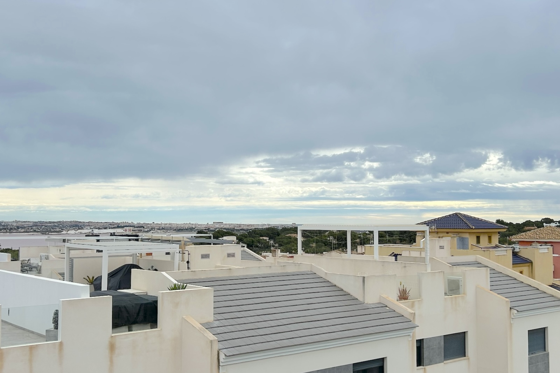 Odsprzedaż - Mieszkanie w bloku - Los Balcones - Costa Blanca