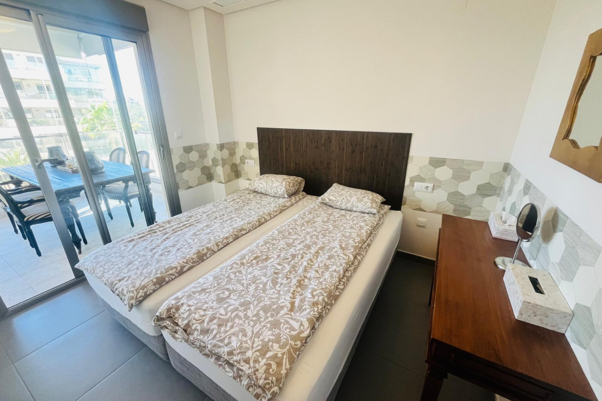 Odsprzedaż - Mieszkanie w bloku - Los Dolses - Inland