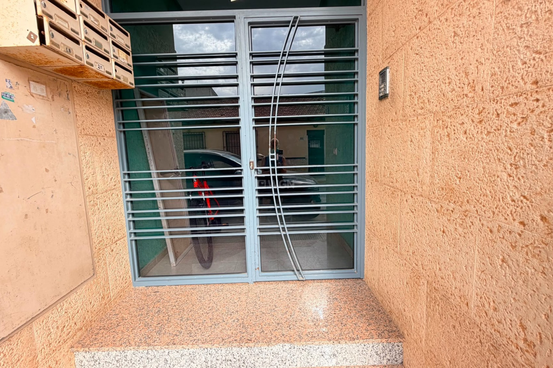 Odsprzedaż - Mieszkanie w bloku - Los Montesinos - Costa Blanca
