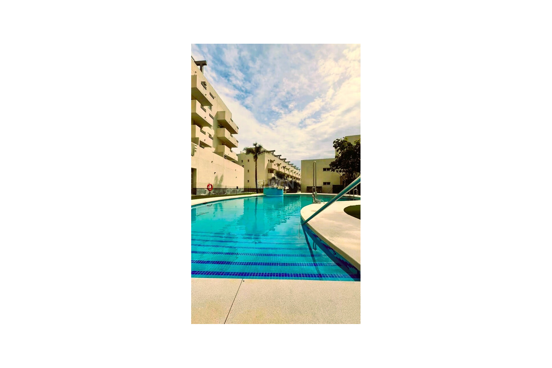 Odsprzedaż - Mieszkanie w bloku - Mijas Costa - Riviera del sol