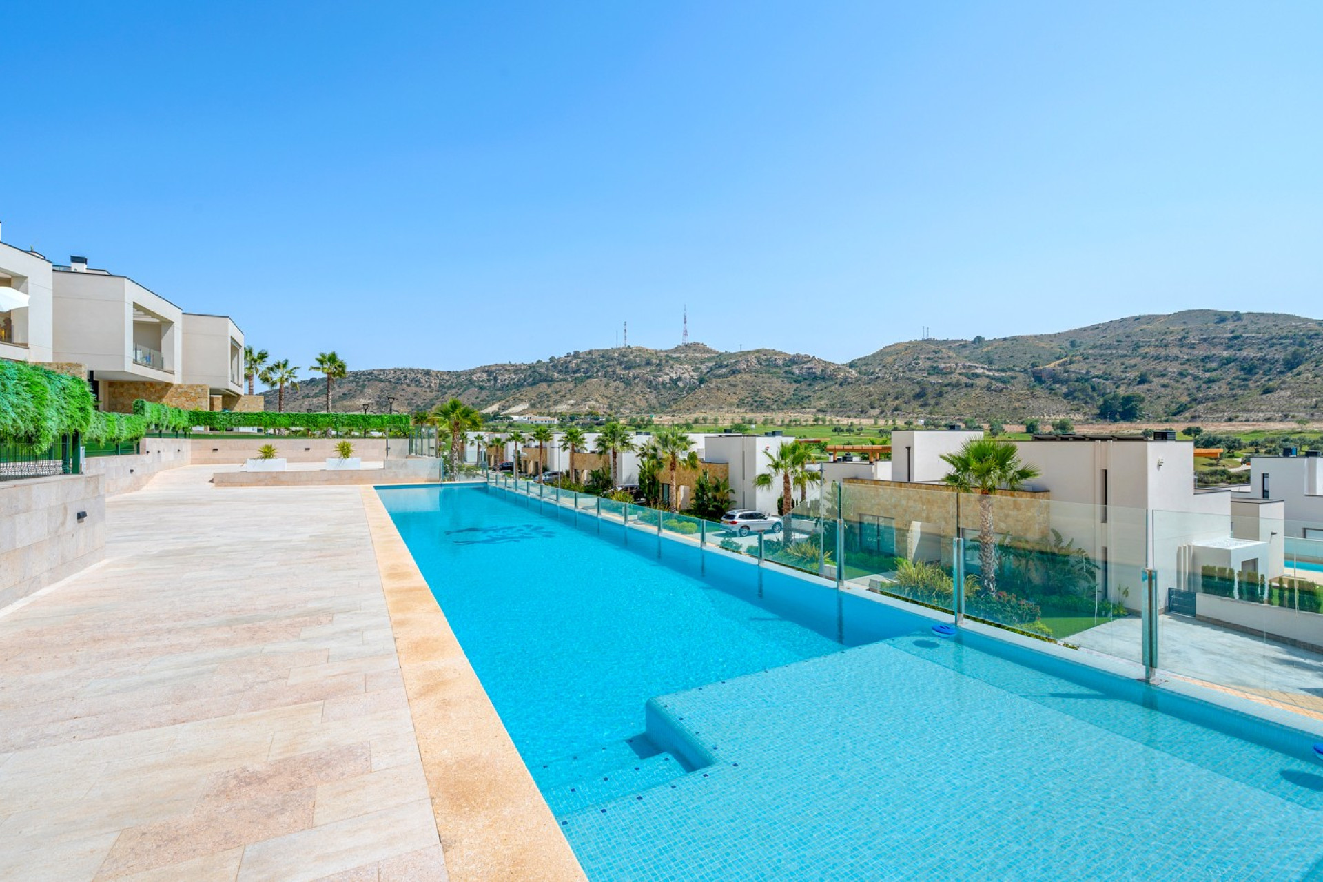 Odsprzedaż - Mieszkanie w bloku - Monforte del Cid - Inland