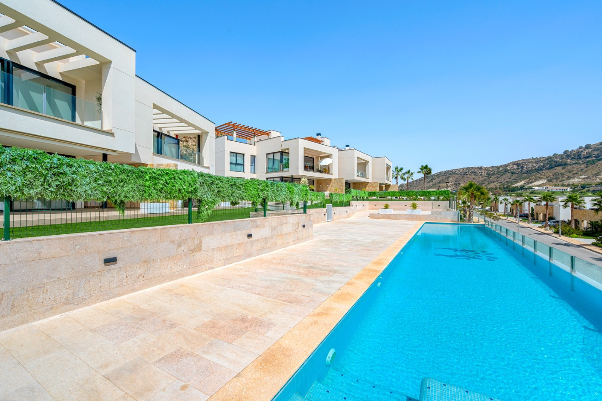 Odsprzedaż - Mieszkanie w bloku - Monforte del Cid - Inland