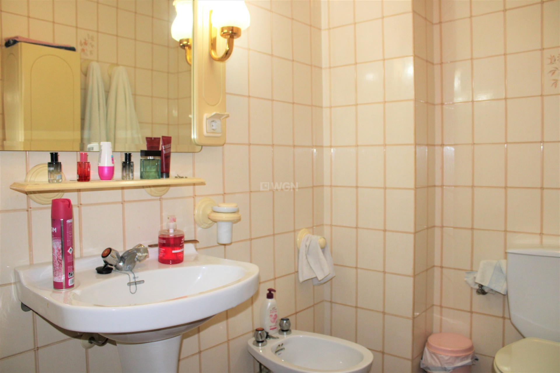 Odsprzedaż - Mieszkanie w bloku - Nerja - Costa del Sol