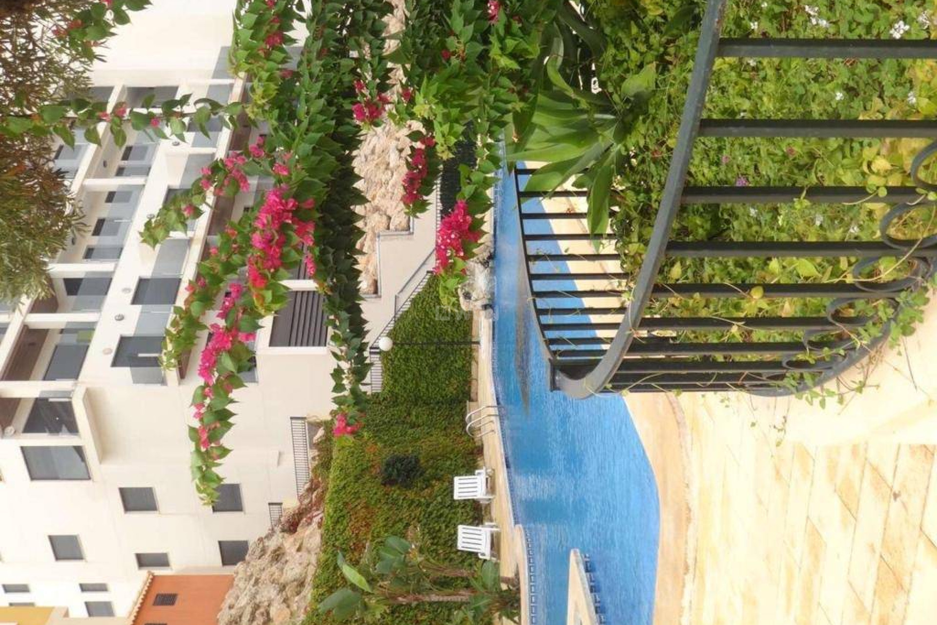 Odsprzedaż - Mieszkanie w bloku - Orihuela Costa - Altos De Campoamor