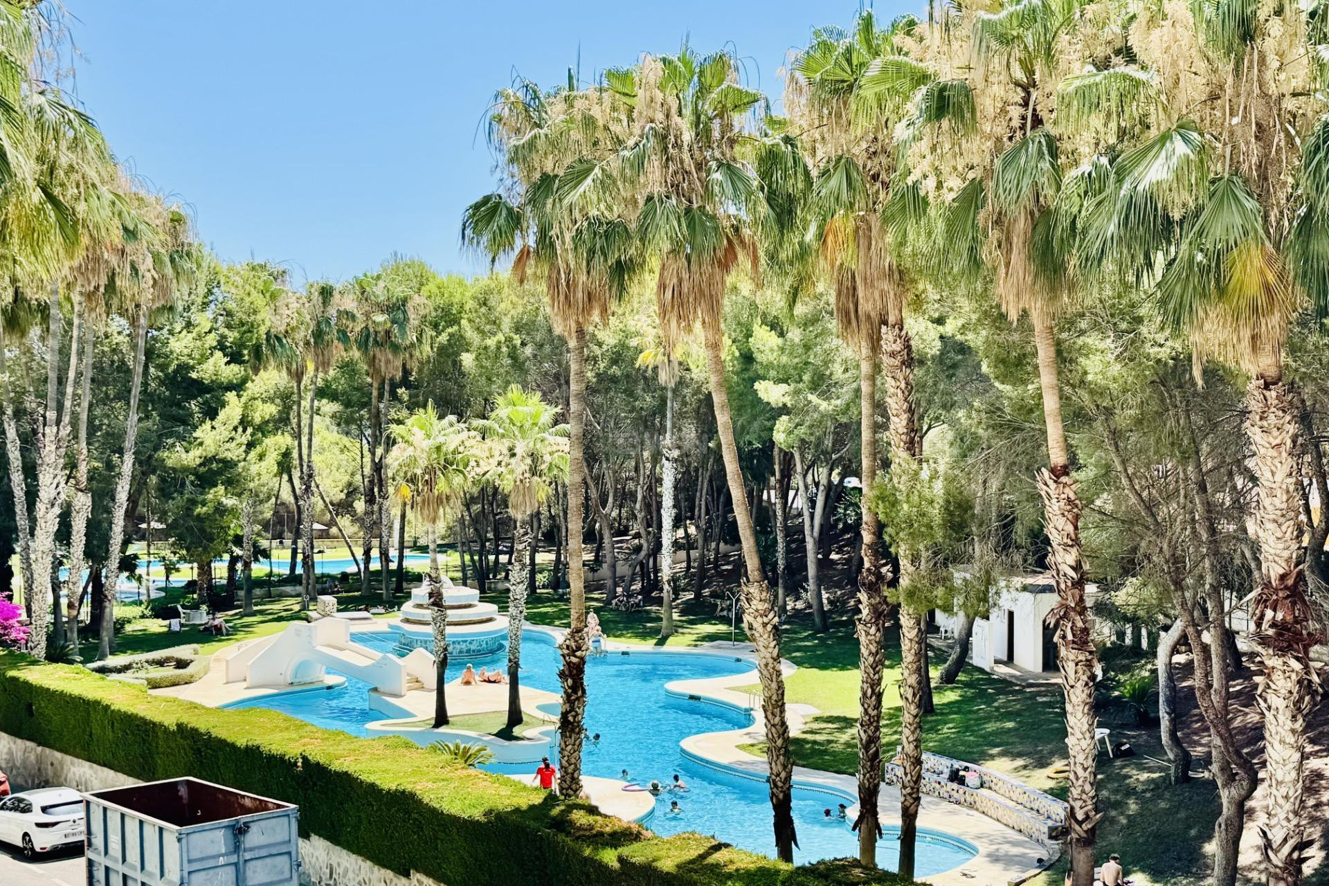 Odsprzedaż - Mieszkanie w bloku - Orihuela Costa - Altos De Campoamor
