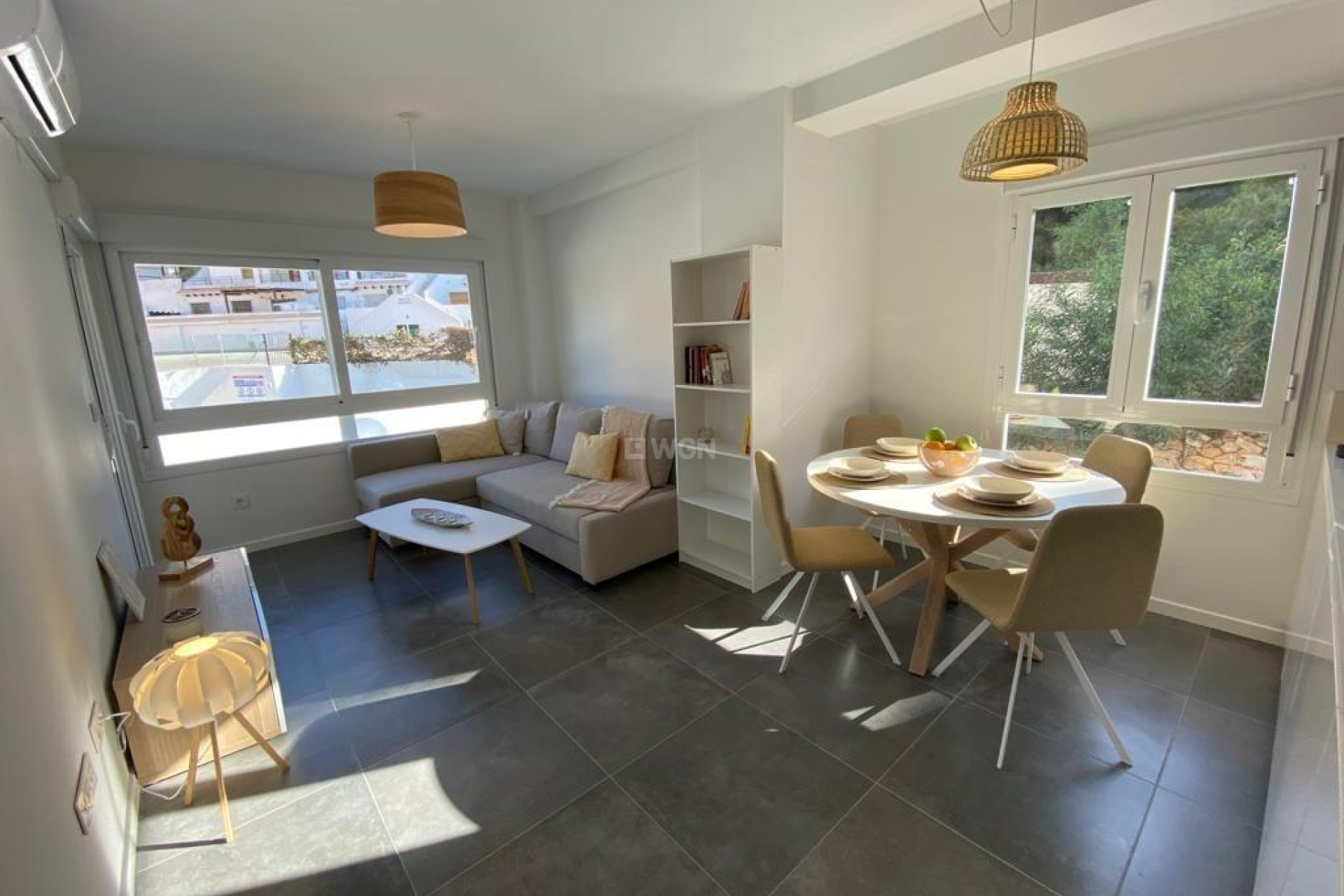 Odsprzedaż - Mieszkanie w bloku - Orihuela Costa - Campoamor