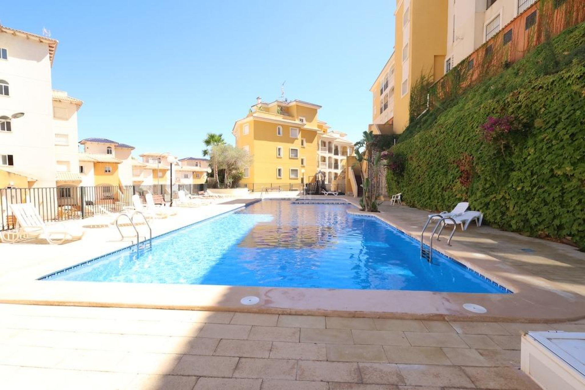 Odsprzedaż - Mieszkanie w bloku - Orihuela Costa - Costa Blanca