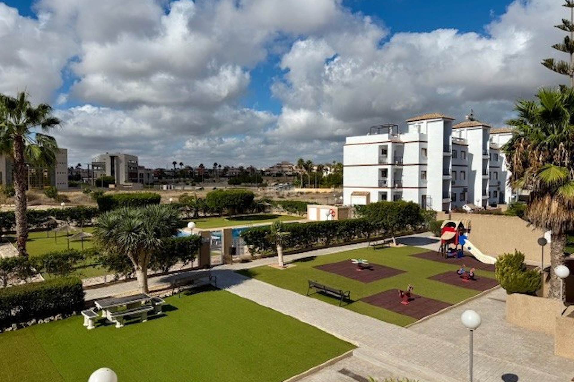 Odsprzedaż - Mieszkanie w bloku - Orihuela Costa - Costa Blanca