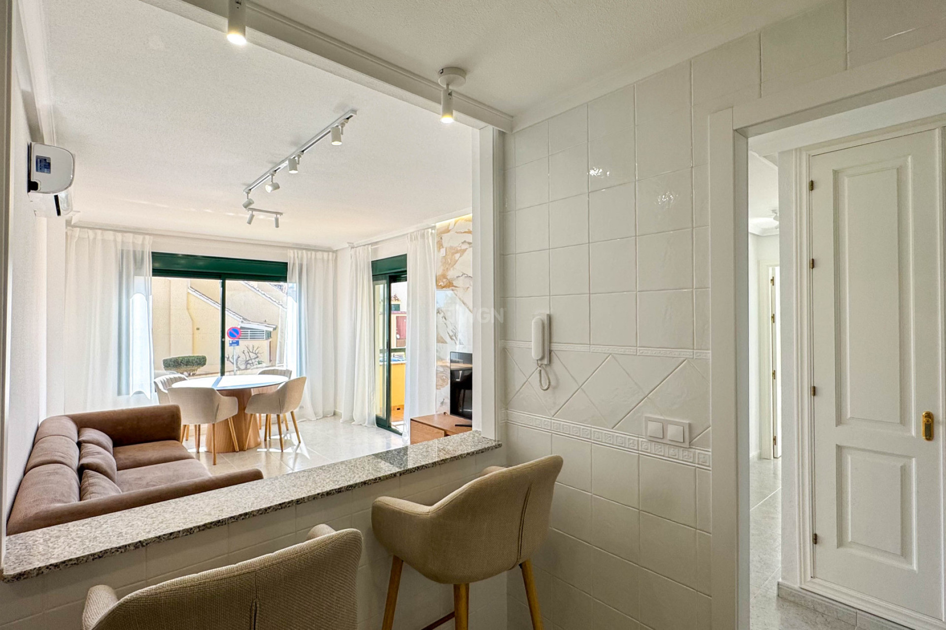 Odsprzedaż - Mieszkanie w bloku - Orihuela Costa - Costa Blanca