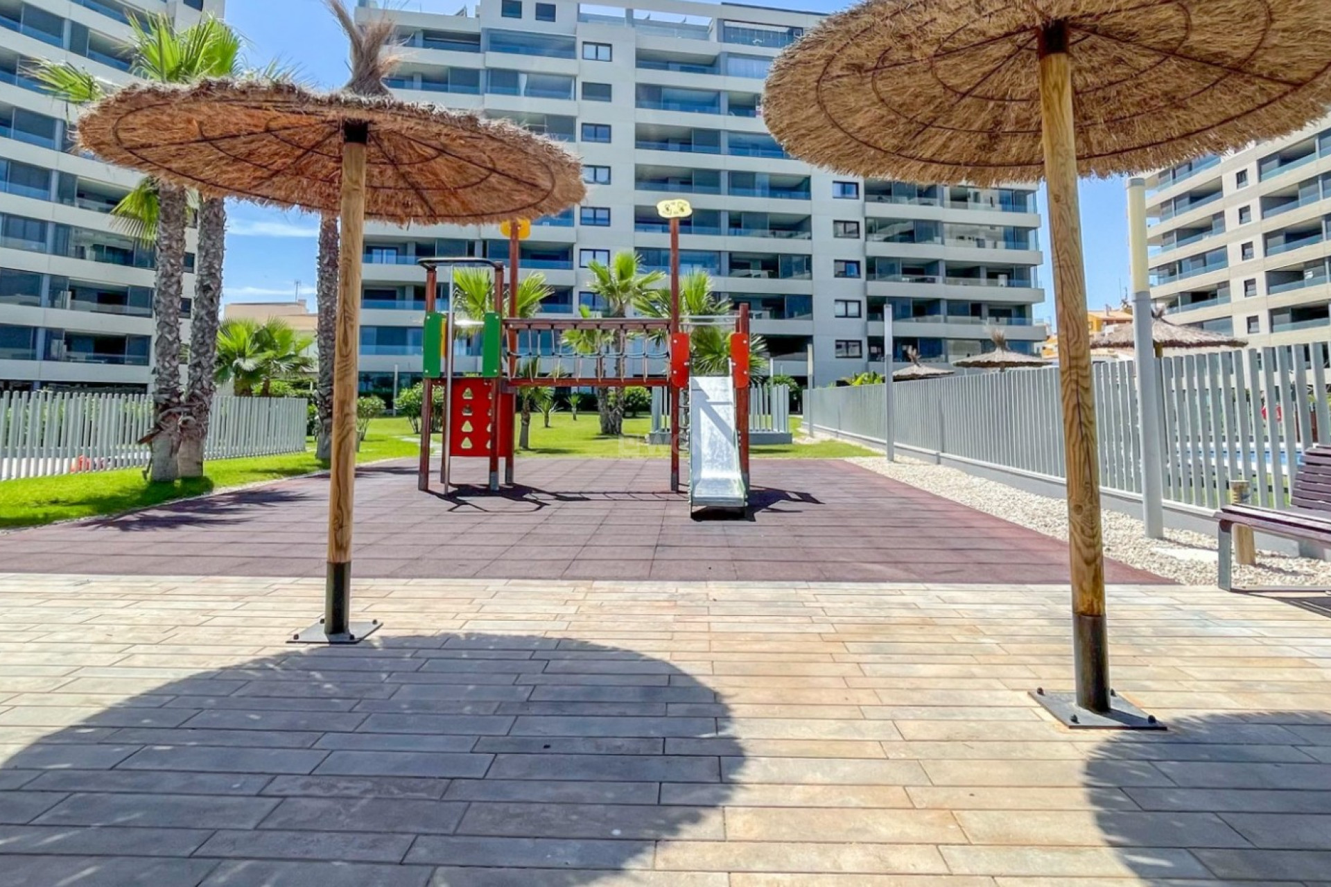 Odsprzedaż - Mieszkanie w bloku - Orihuela Costa - Costa Blanca