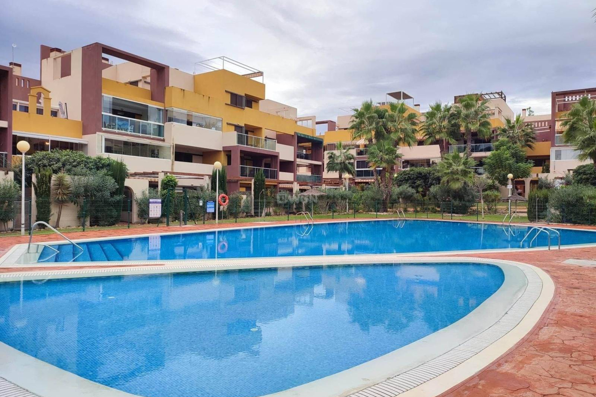 Odsprzedaż - Mieszkanie w bloku - Orihuela Costa - Horizonte - La Campana