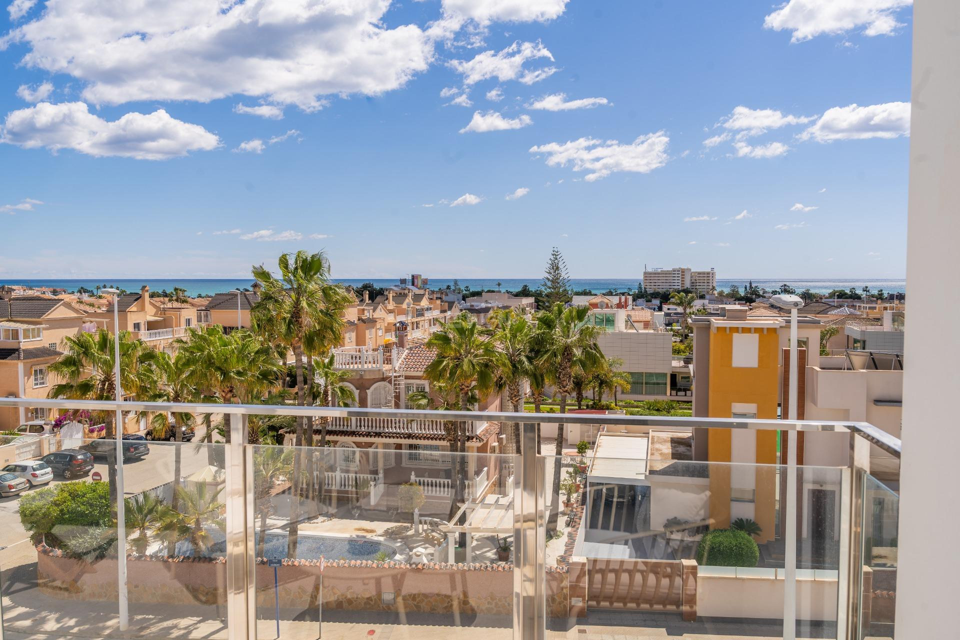 Odsprzedaż - Mieszkanie w bloku - Orihuela Costa - La Zenia