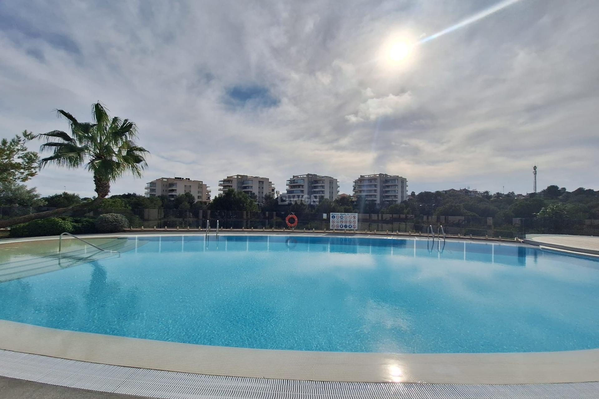 Odsprzedaż - Mieszkanie w bloku - Orihuela Costa - Los Dolses