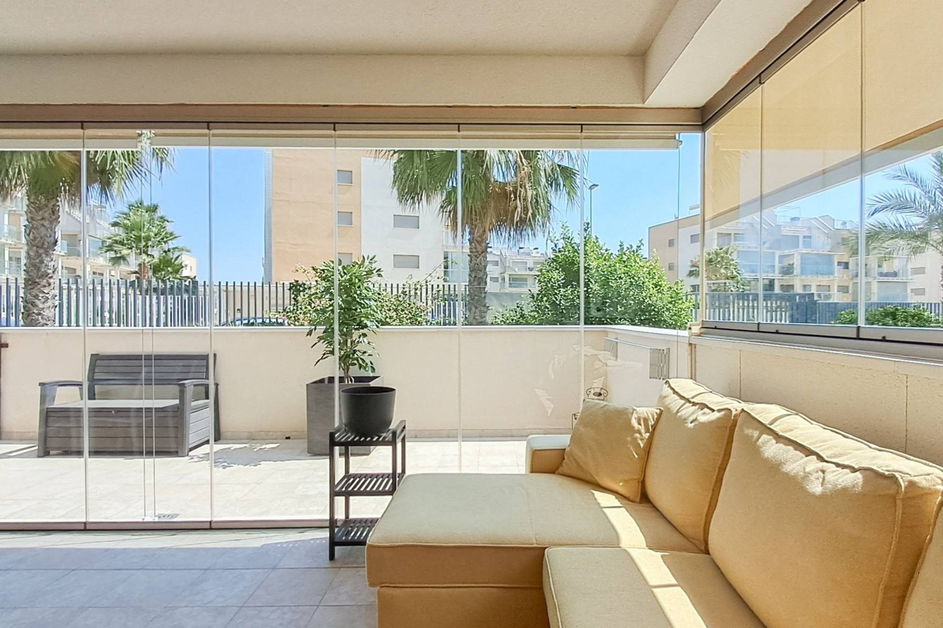 Odsprzedaż - Mieszkanie w bloku - Orihuela Costa - Los Dolses