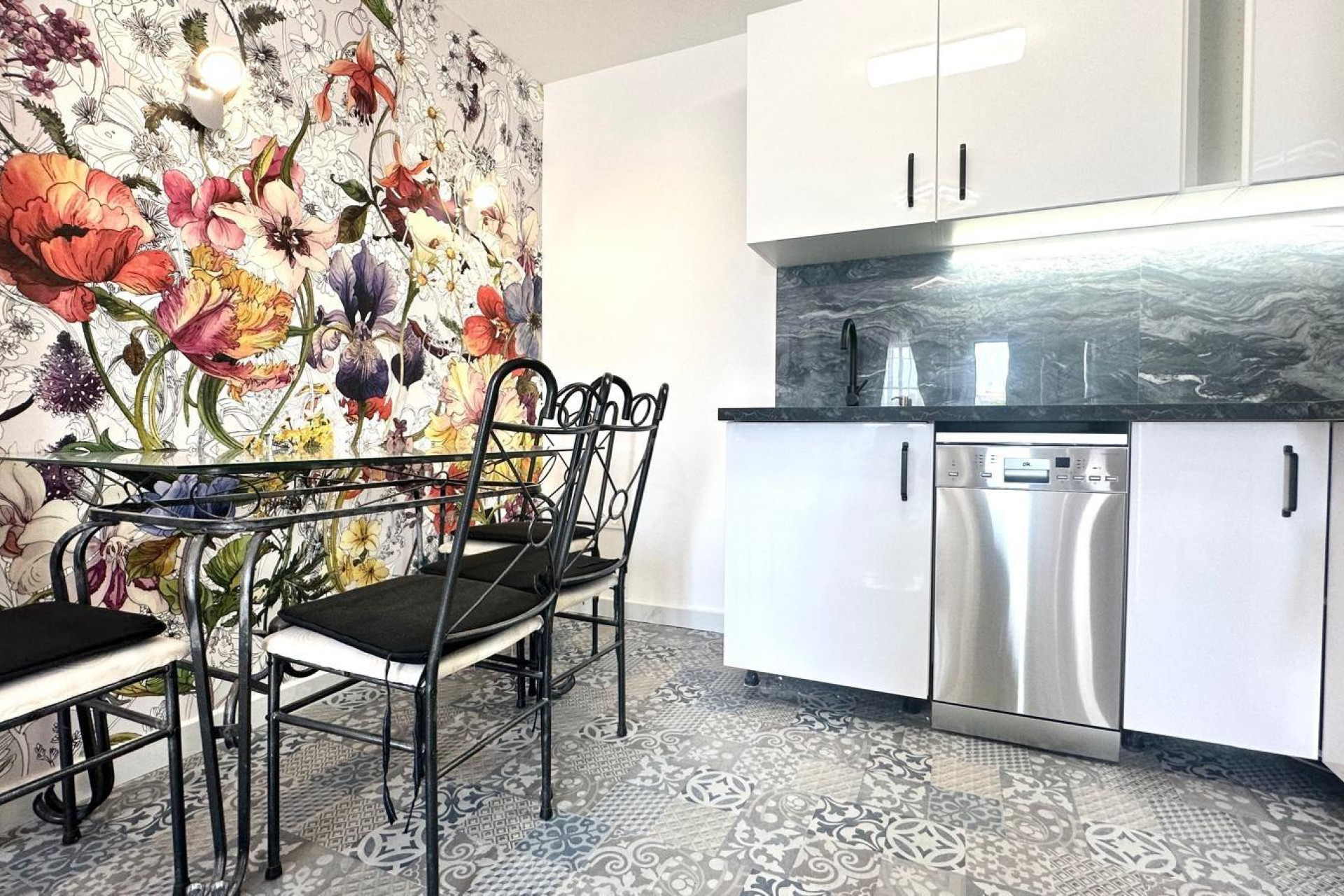 Odsprzedaż - Mieszkanie w bloku - Orihuela Costa - Playa Flamenca