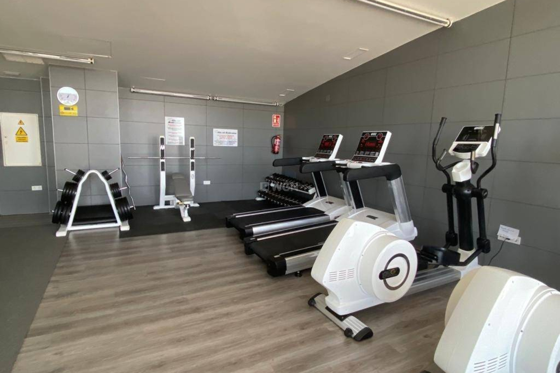 Odsprzedaż - Mieszkanie w bloku - Orihuela Costa - Villamartín