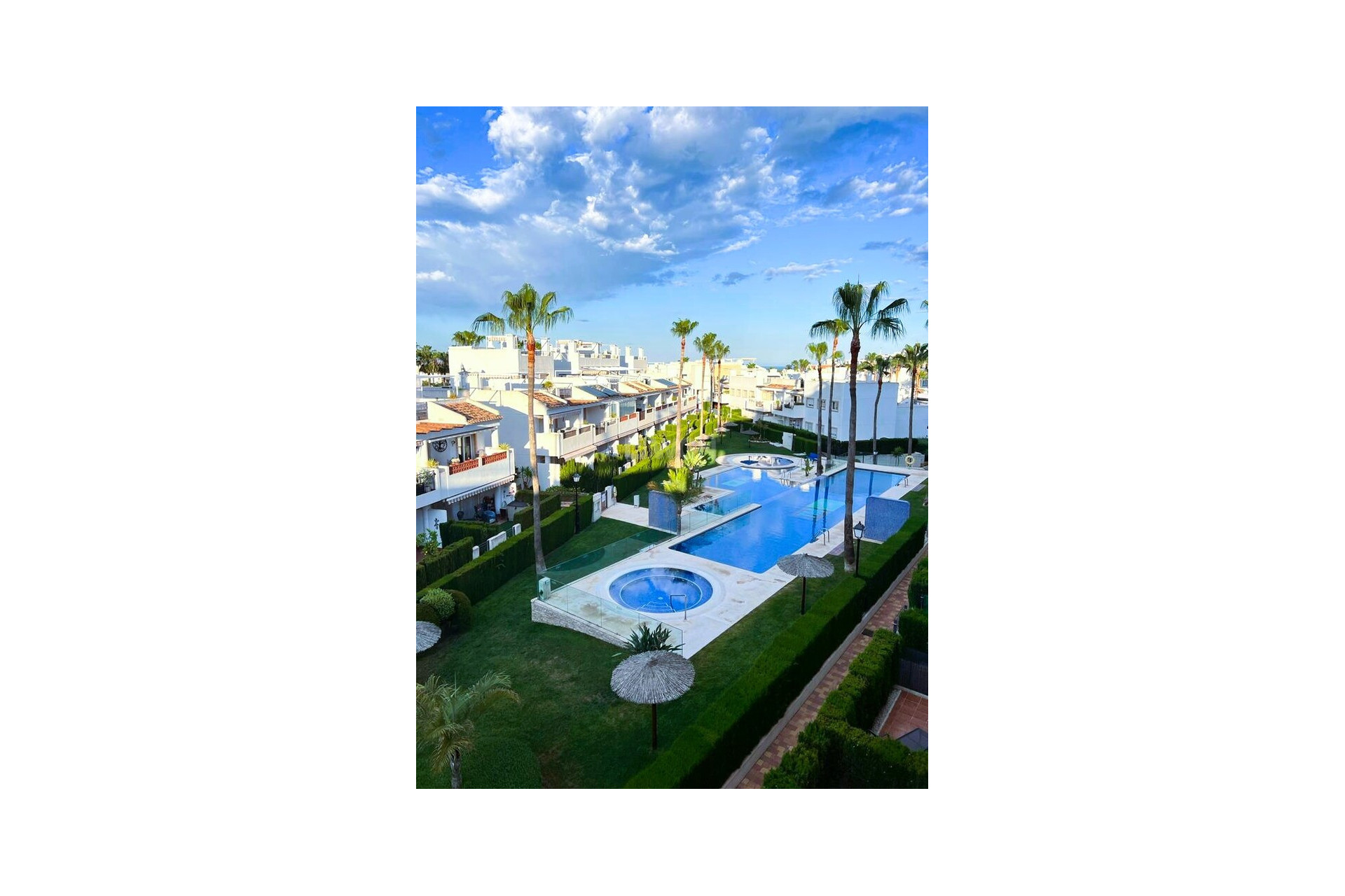 Odsprzedaż - Mieszkanie w bloku - Orihuela Costa - Villamartín