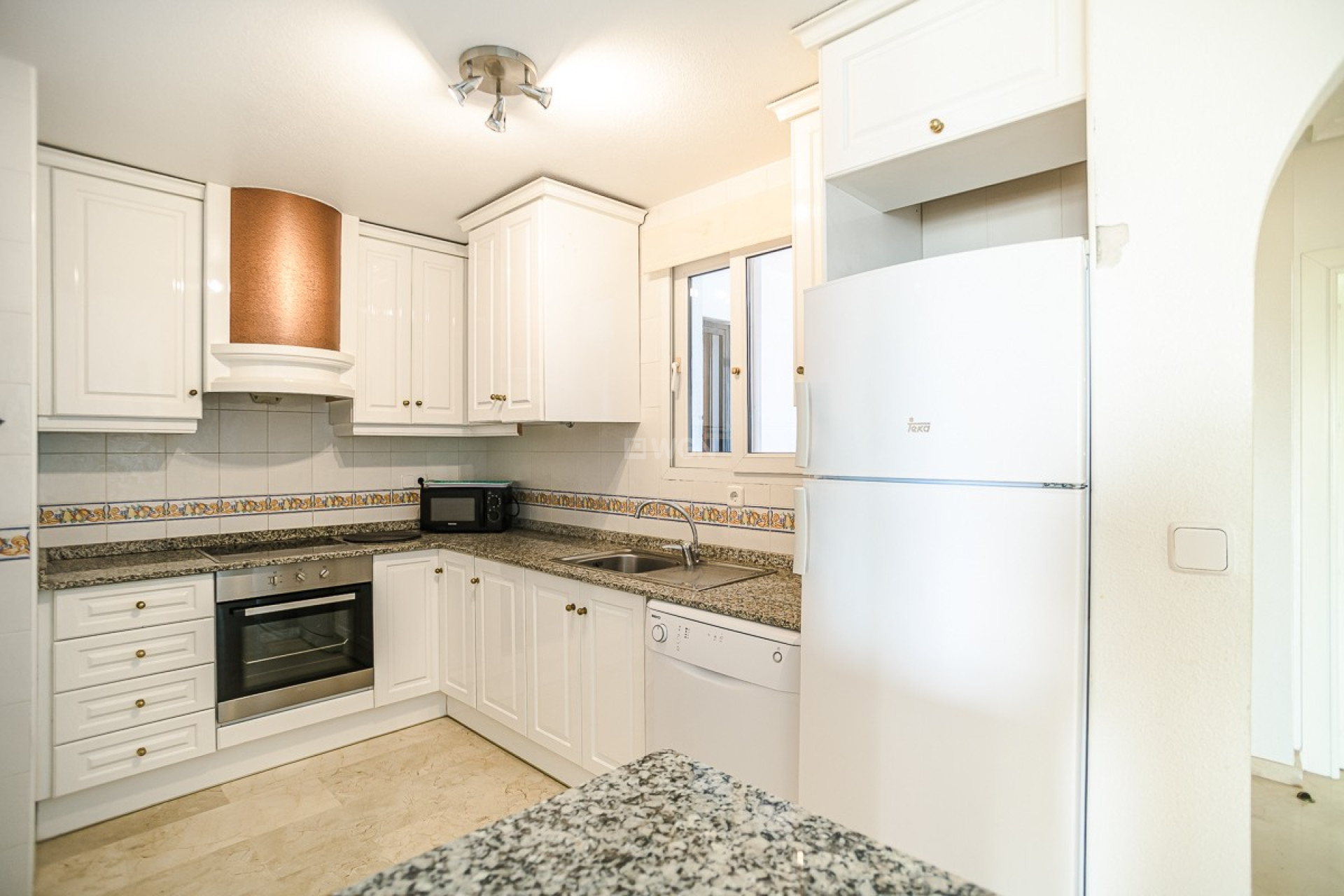 Odsprzedaż - Mieszkanie w bloku - Orihuela - Inland