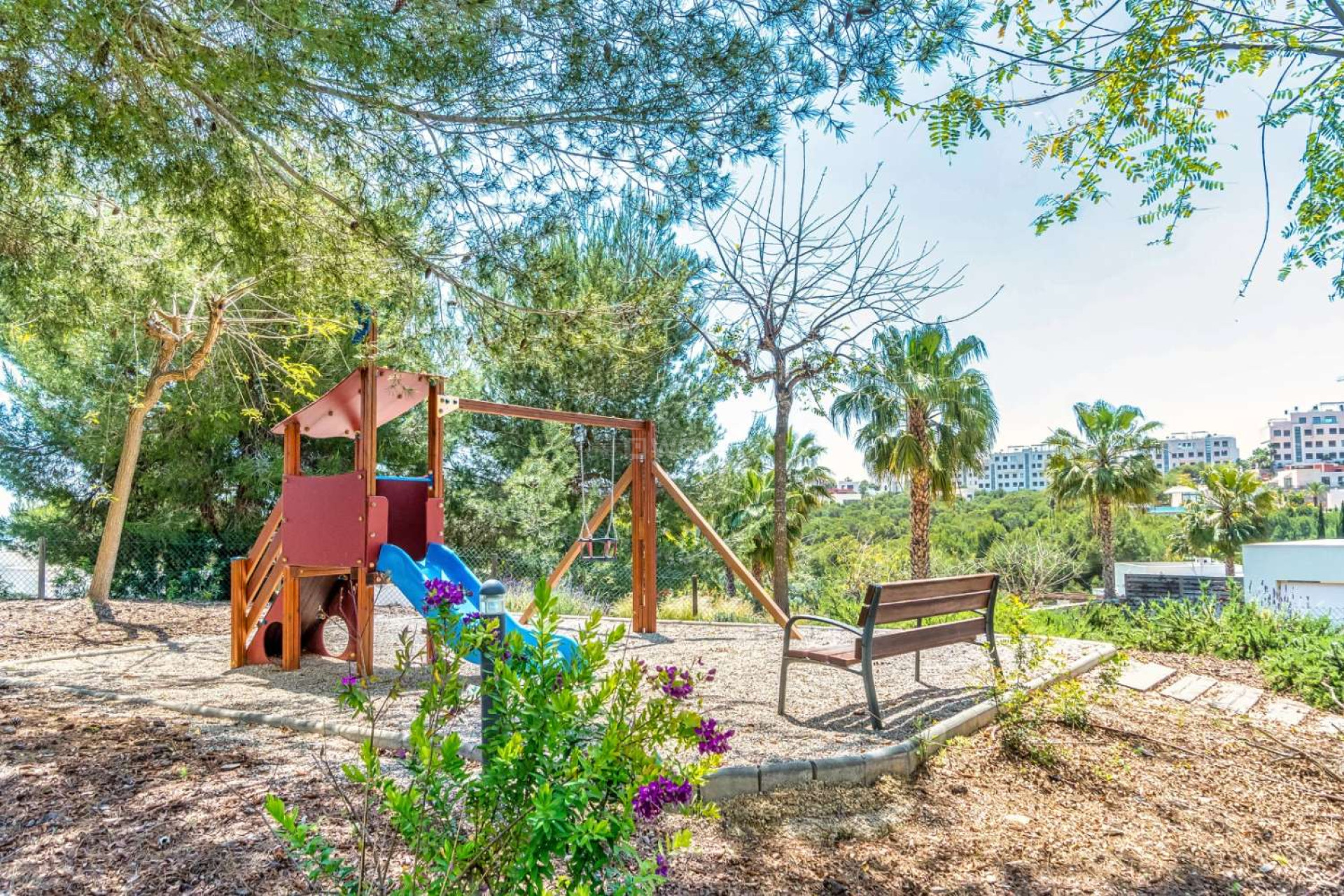 Odsprzedaż - Mieszkanie w bloku - Orihuela - Inland