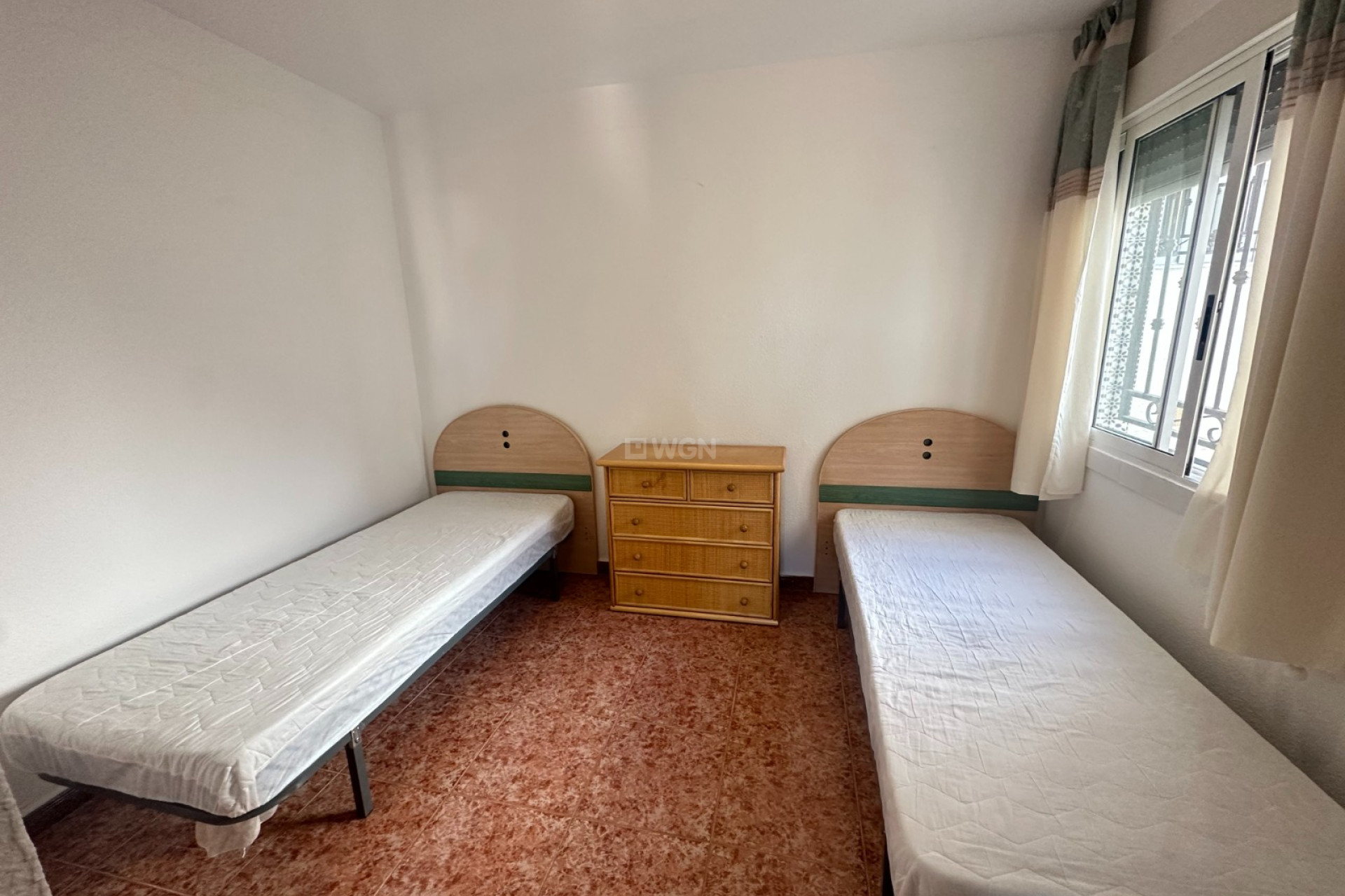 Odsprzedaż - Mieszkanie w bloku - Orihuela - Inland