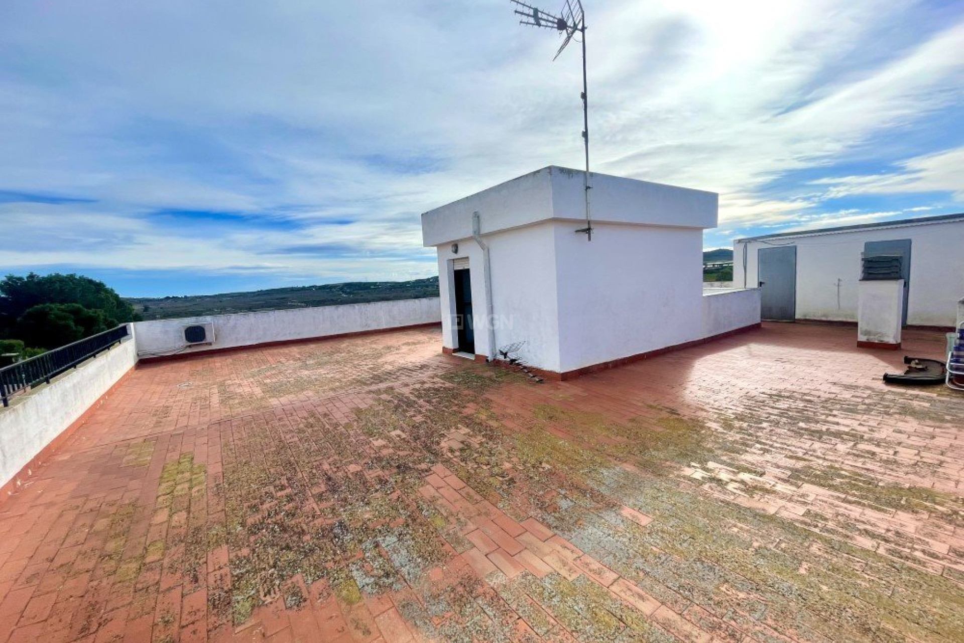 Odsprzedaż - Mieszkanie w bloku - Orihuela - Inland