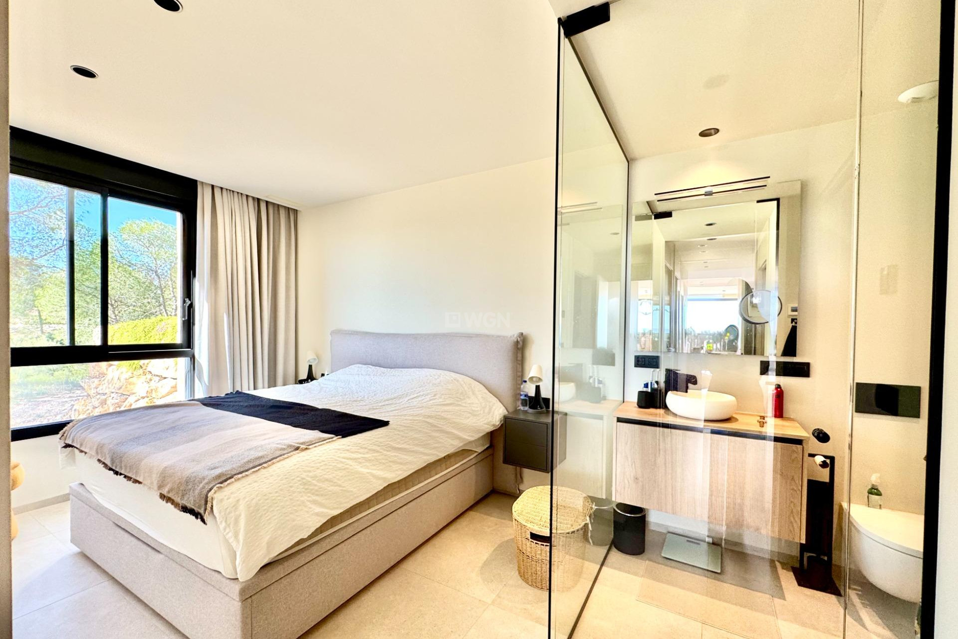 Odsprzedaż - Mieszkanie w bloku - Orihuela - Las Colinas Golf