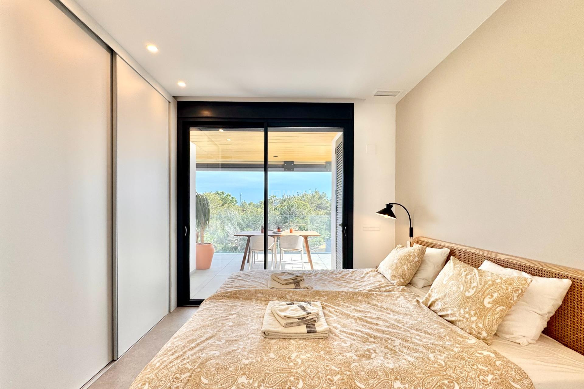 Odsprzedaż - Mieszkanie w bloku - Orihuela - Las Colinas Golf