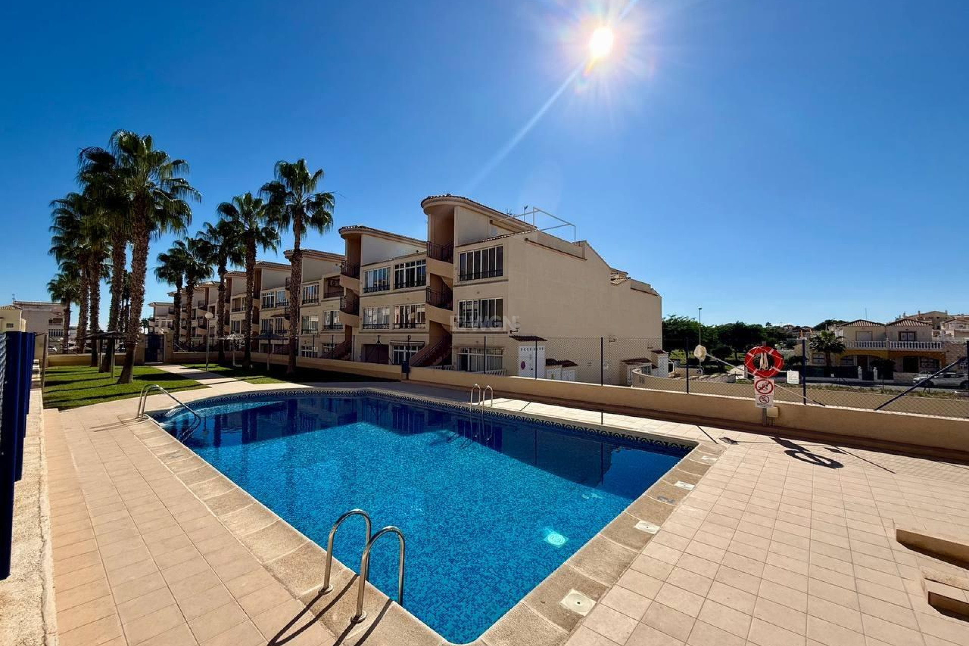 Odsprzedaż - Mieszkanie w bloku - Orihuela - Los Balcones Y Los Altos